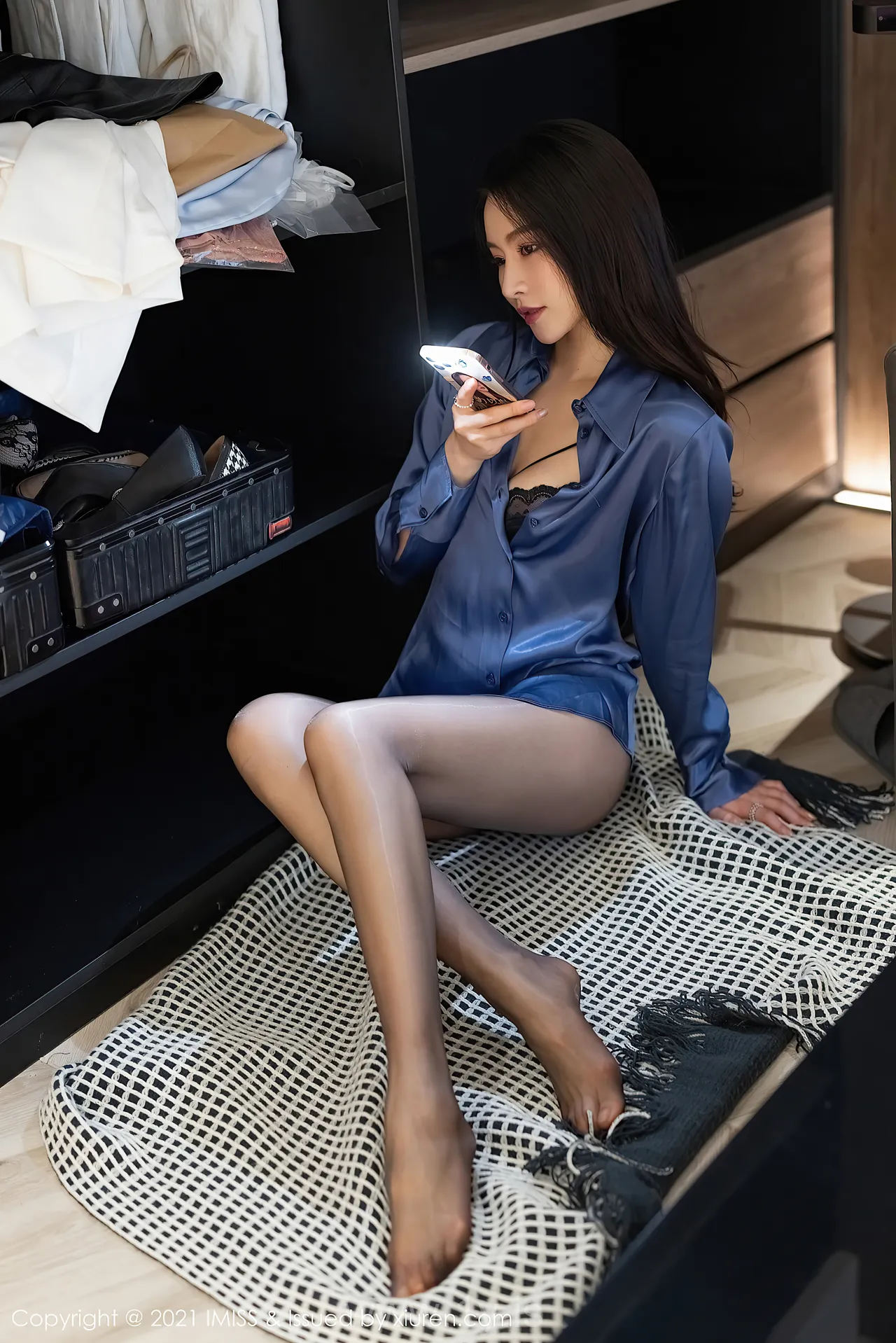 IMISS  NO.604 Slim Chinese Homebody Girl Vanessa