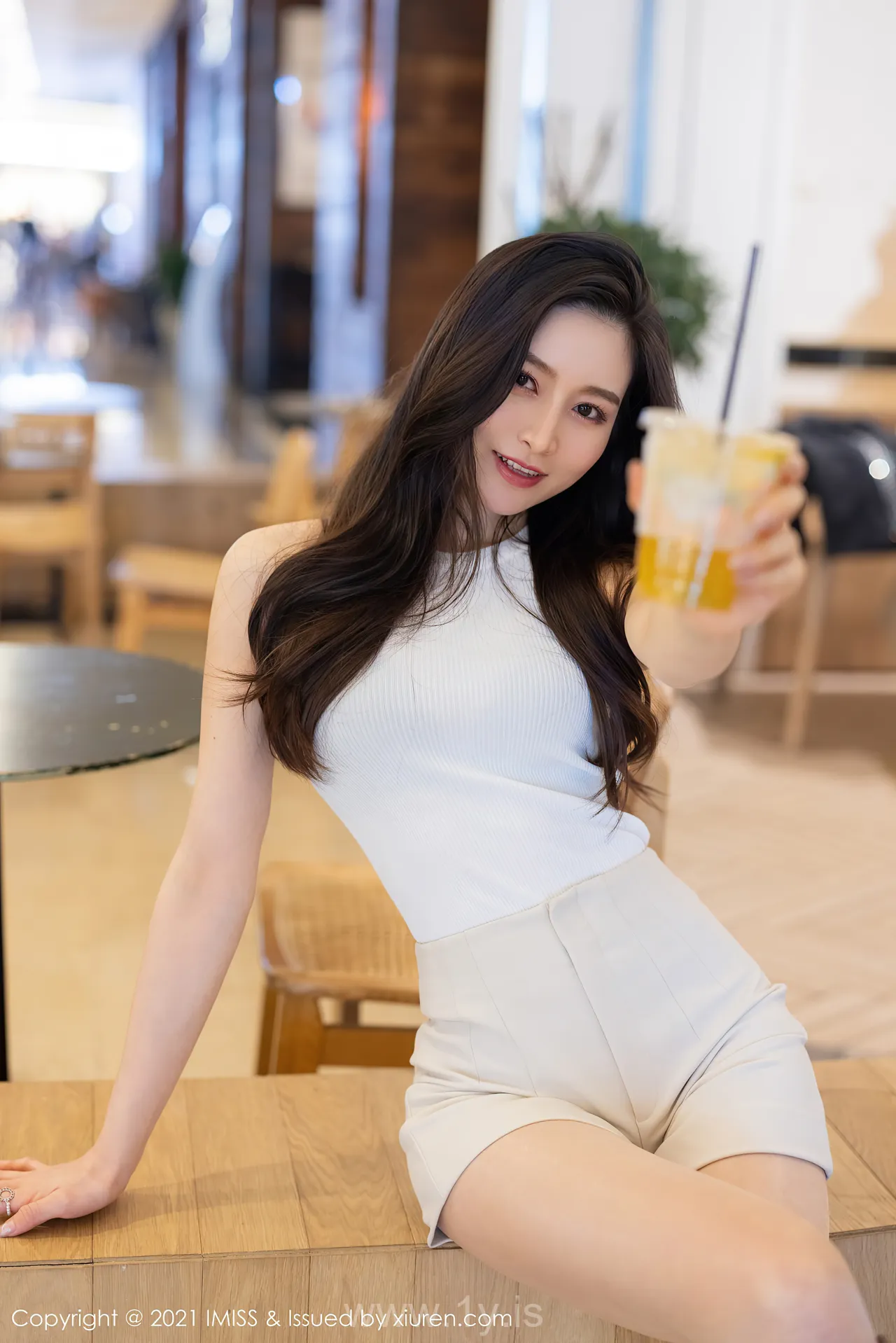 IMISS  NO.610 Decent & Elegant Chinese Women Vanessa