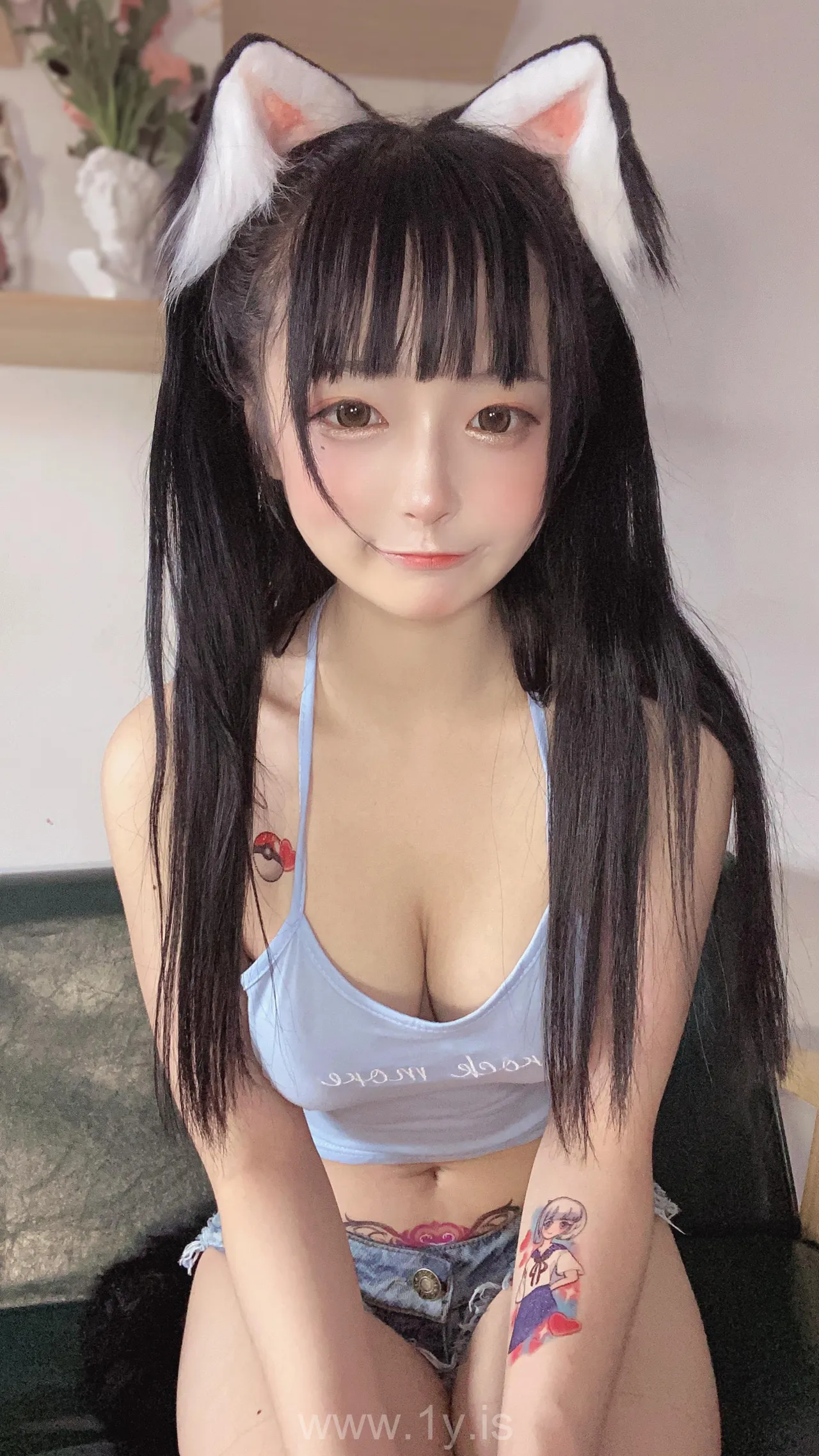 佳佳好难啊 VOL.37 蓝色吊带体操服大象套套
