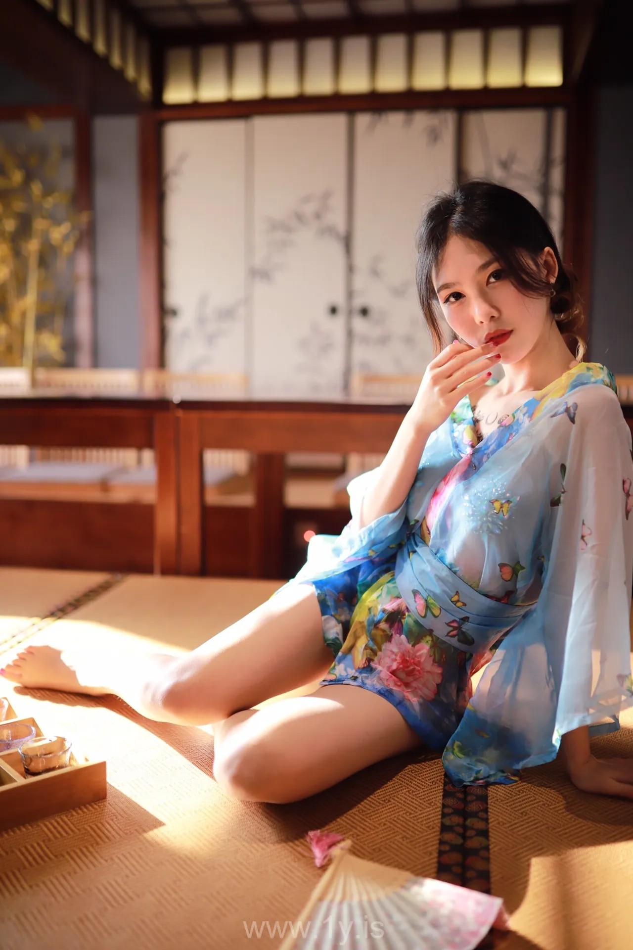 Lishi（抖娘利世） VOL.18 Slim Chinese Peri 水蓝和服