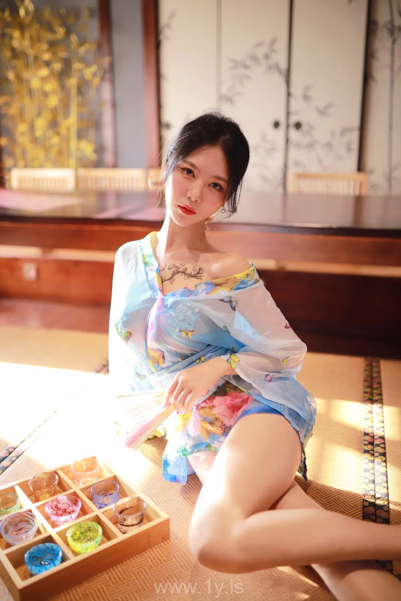 Lishi（抖娘利世） VOL.18 Slim Chinese Peri 水蓝和服