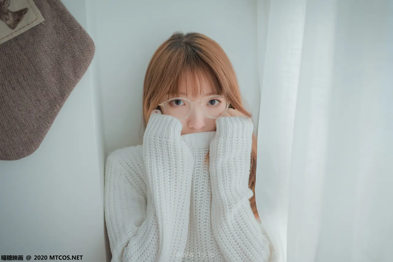 喵糖映画 VOL.077粉格裙的眼睛娘