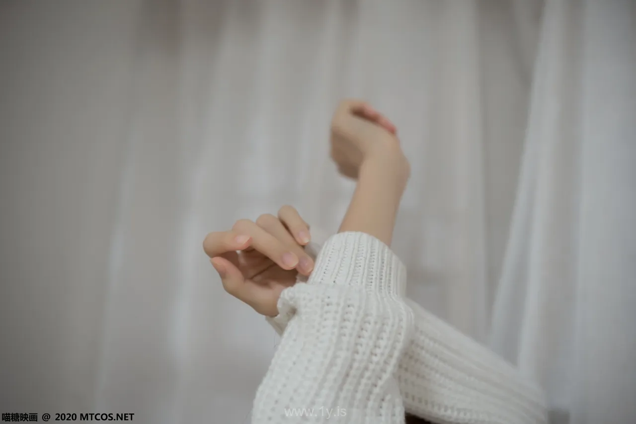 喵糖映画 VOL.077粉格裙的眼睛娘