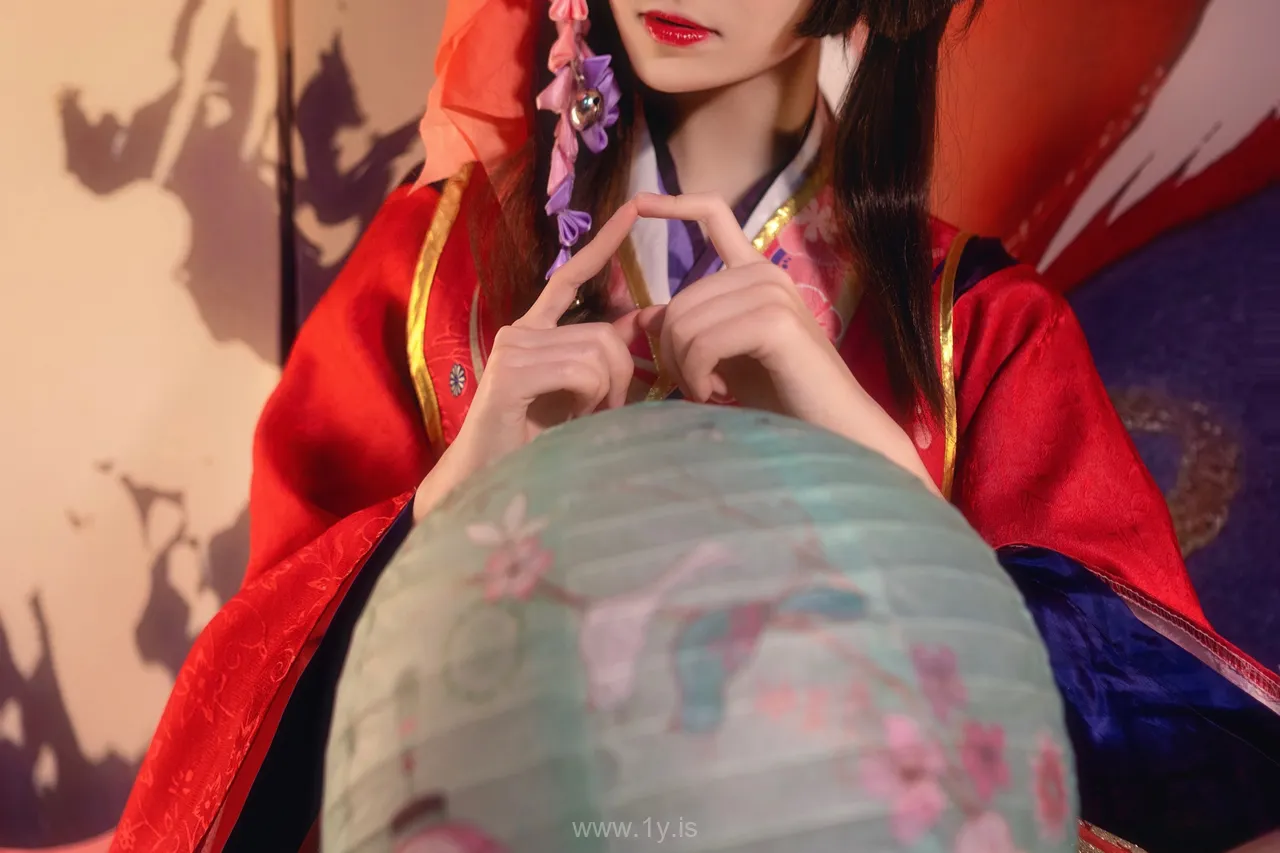 南桃Momoko 神乐和服