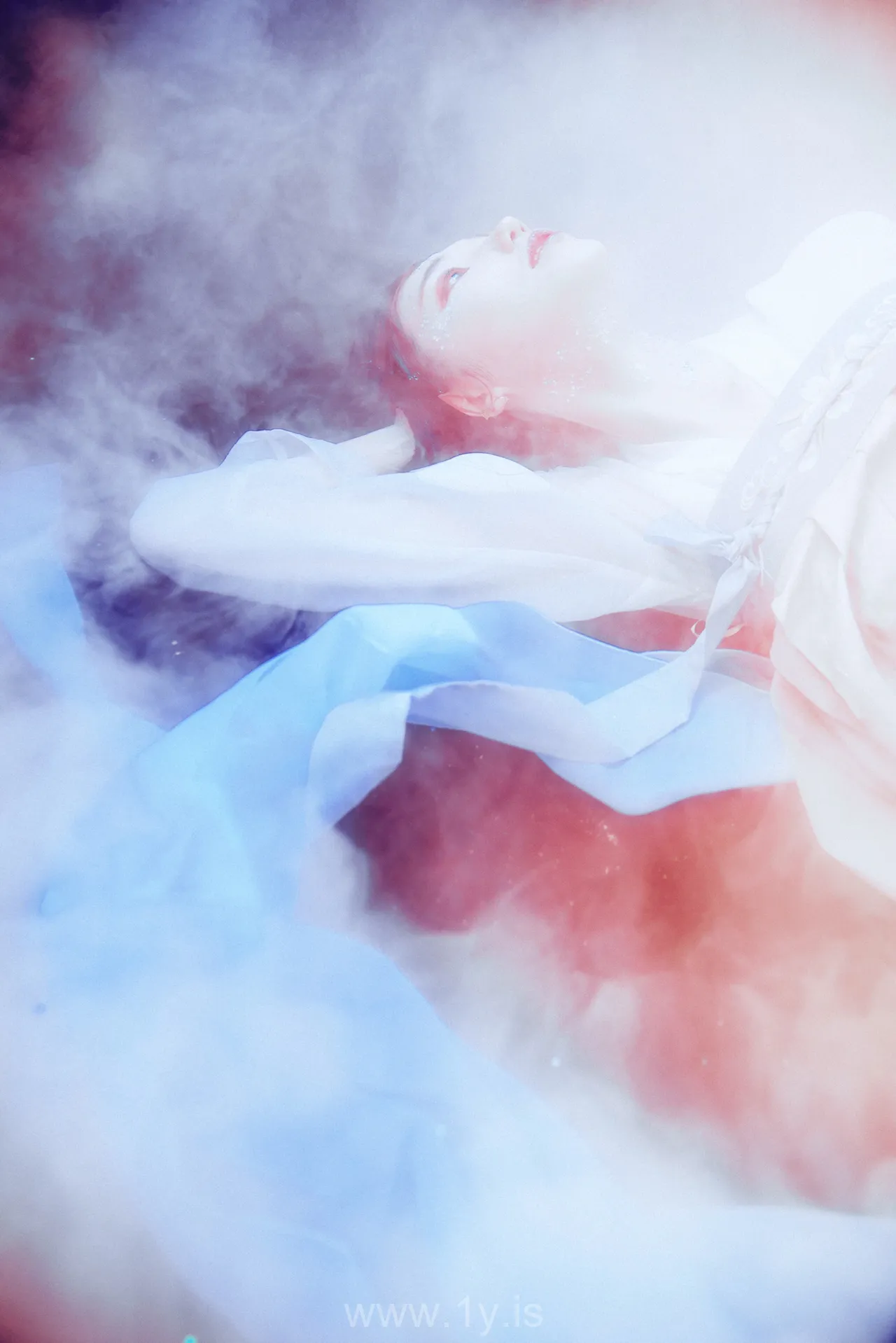 南桃Momoko 蓝汉服