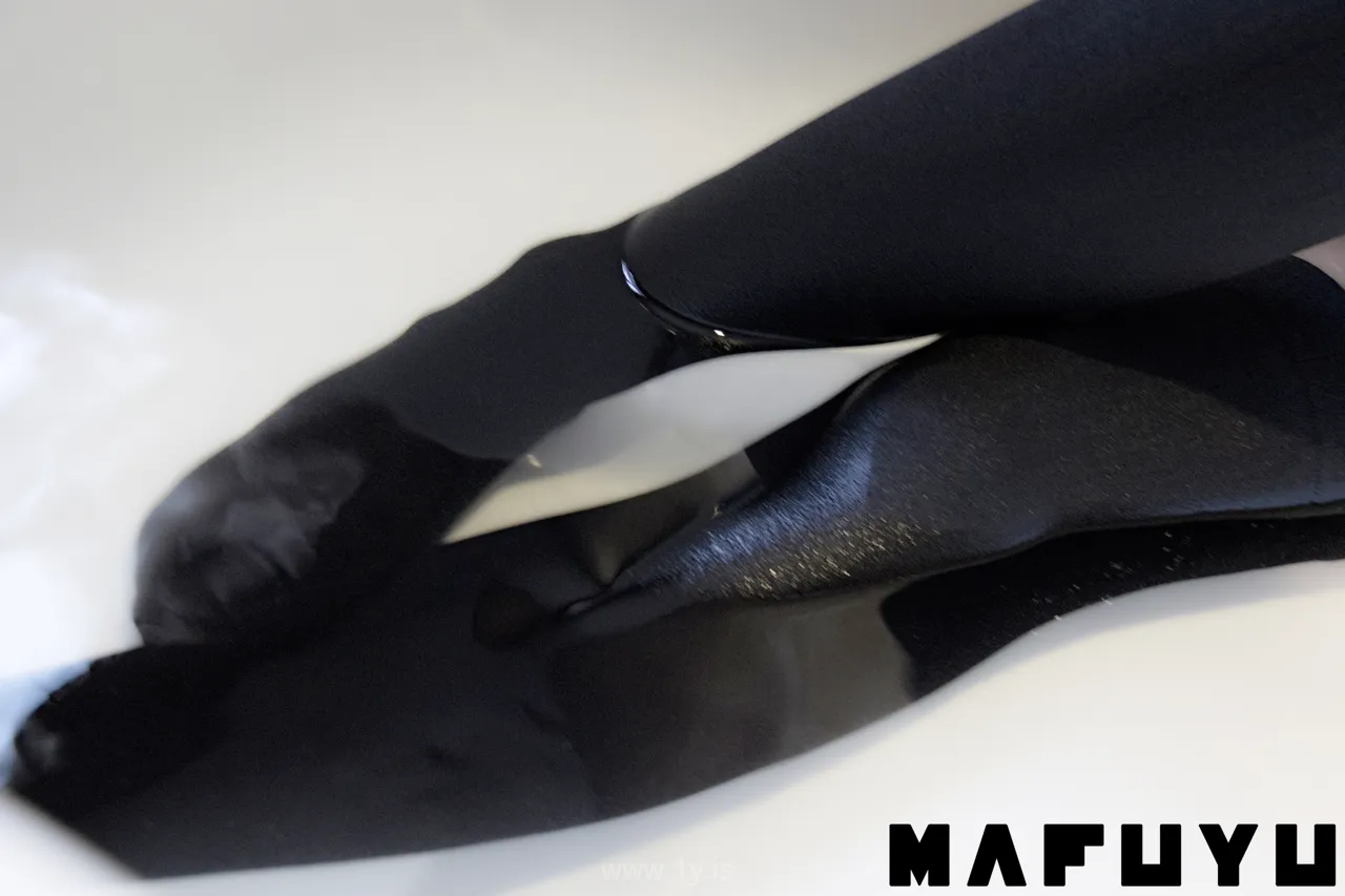 神楽坂真冬 VOL.016蓝白死库水重置