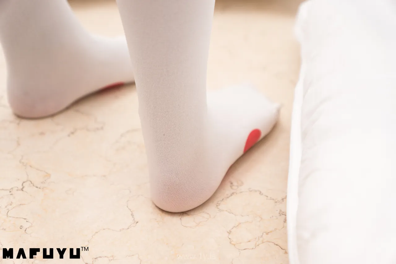 神楽坂真冬 VOL.020猫爪白丝系列