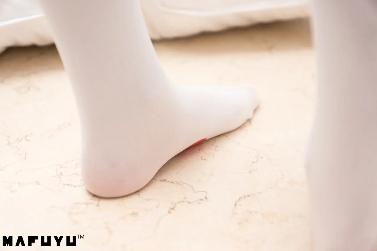 神楽坂真冬 VOL.020猫爪白丝系列