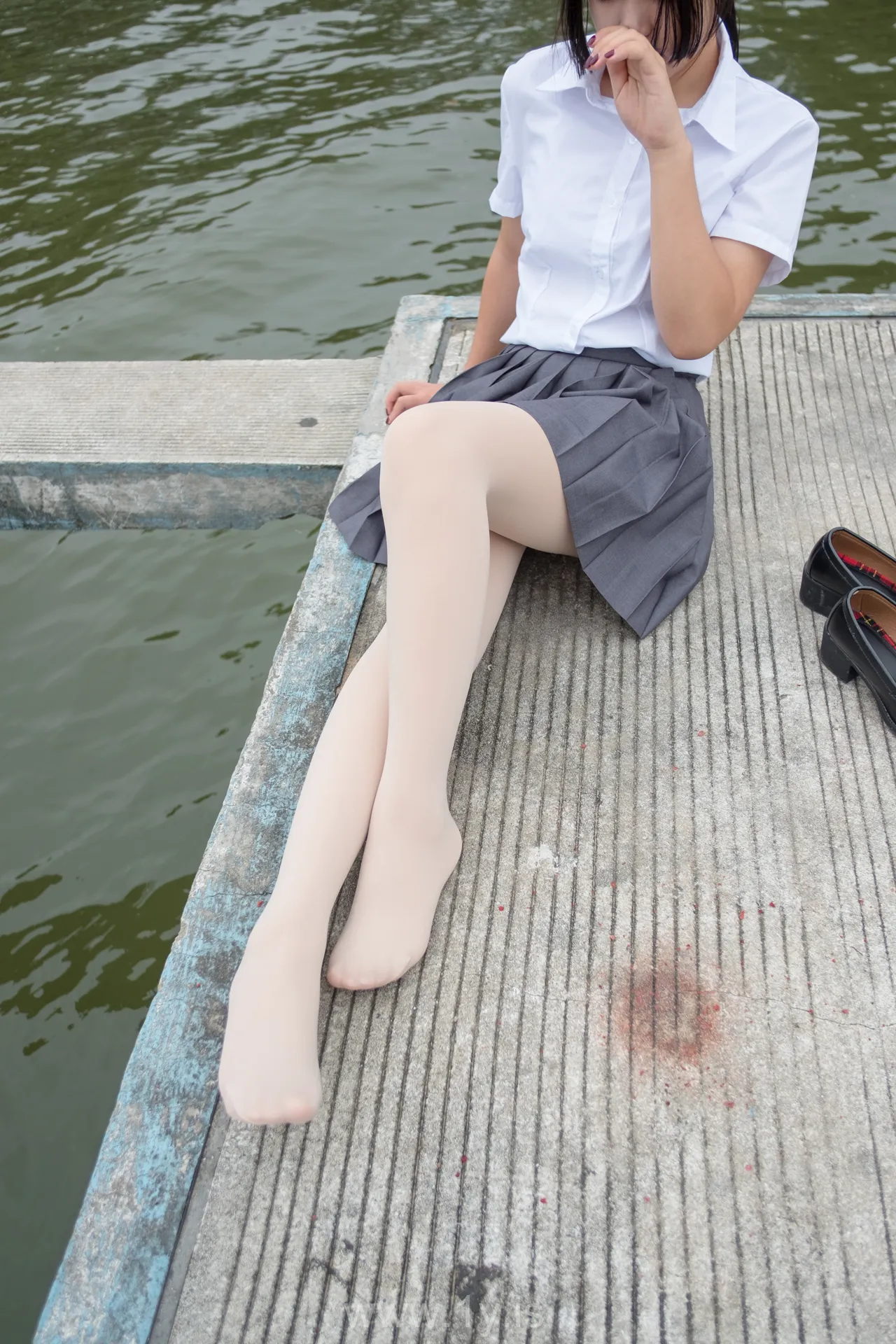 森萝财团 BETA-005 女生的白衬衣诱惑