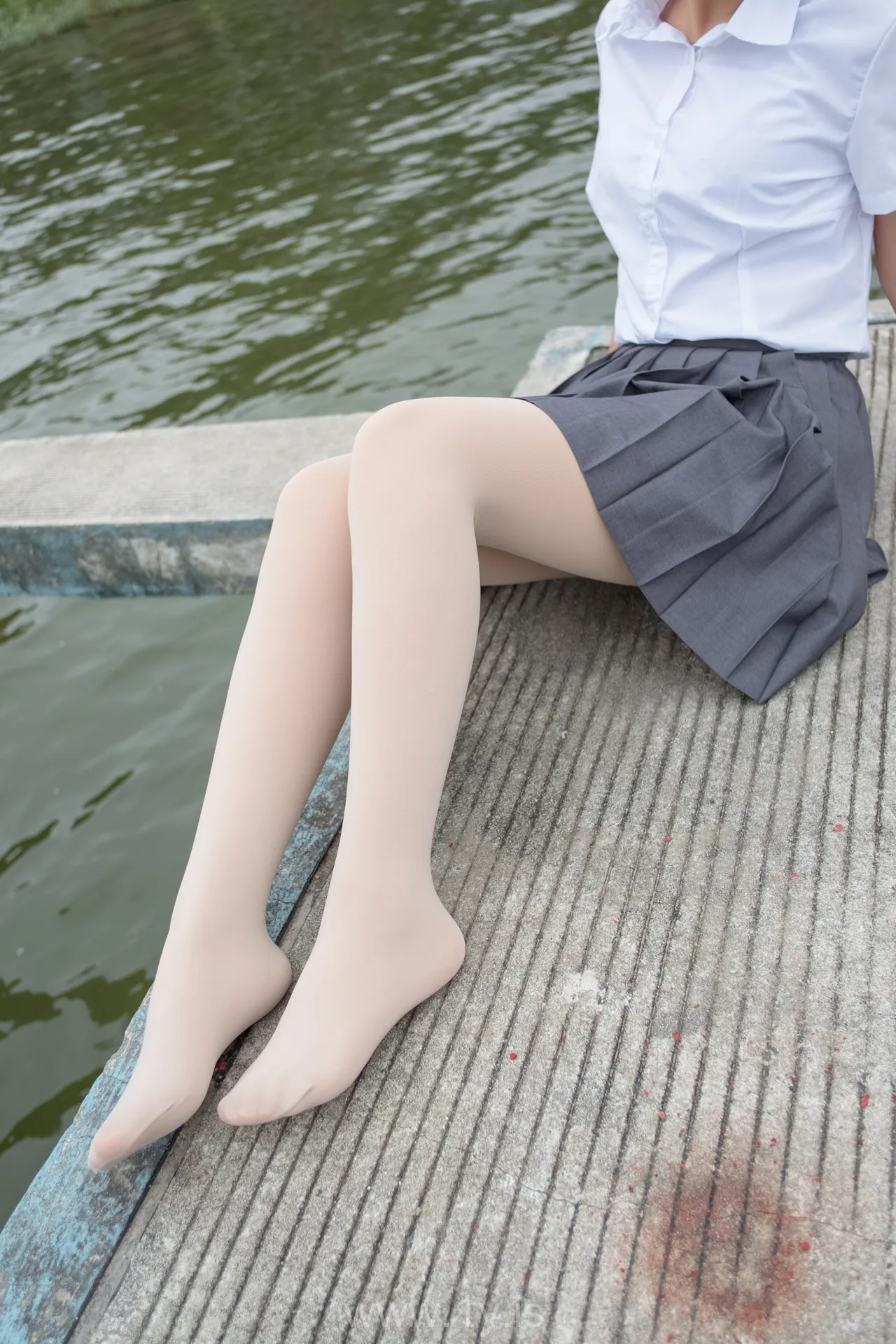 森萝财团 BETA-005 女生的白衬衣诱惑