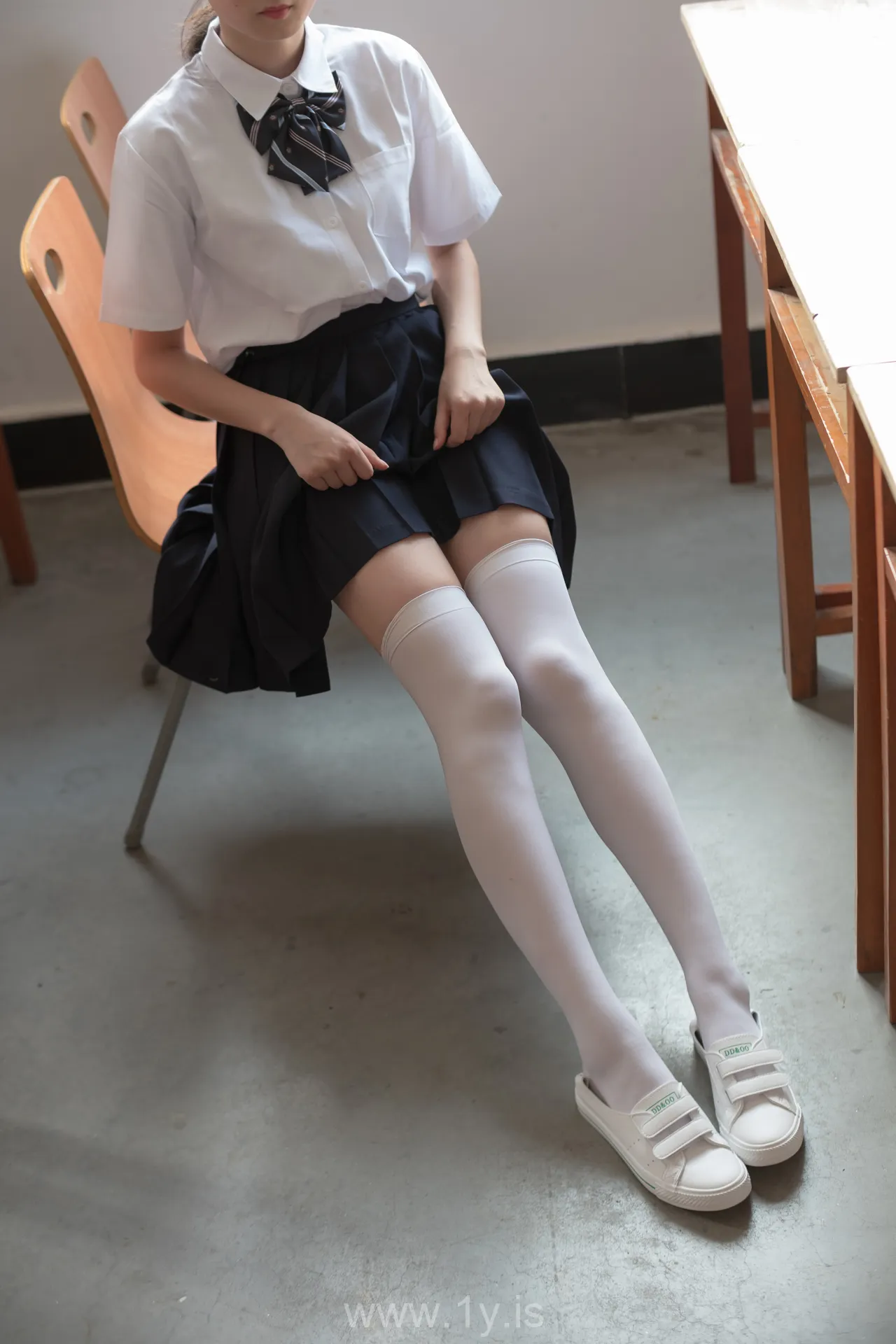 森萝财团 BETA-022 教室里的JK白丝少女