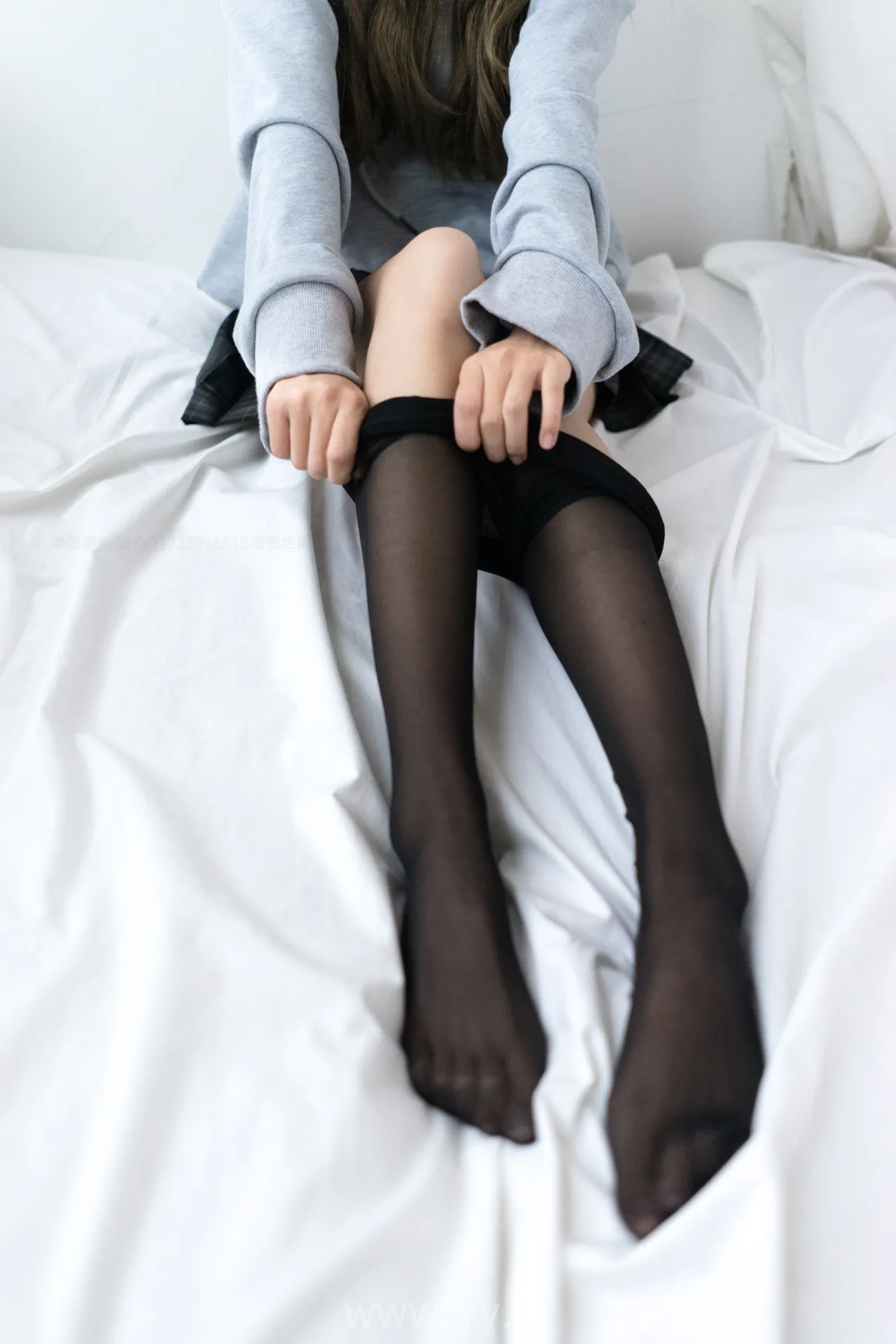 森萝财团 BETA-039 黑丝短裙