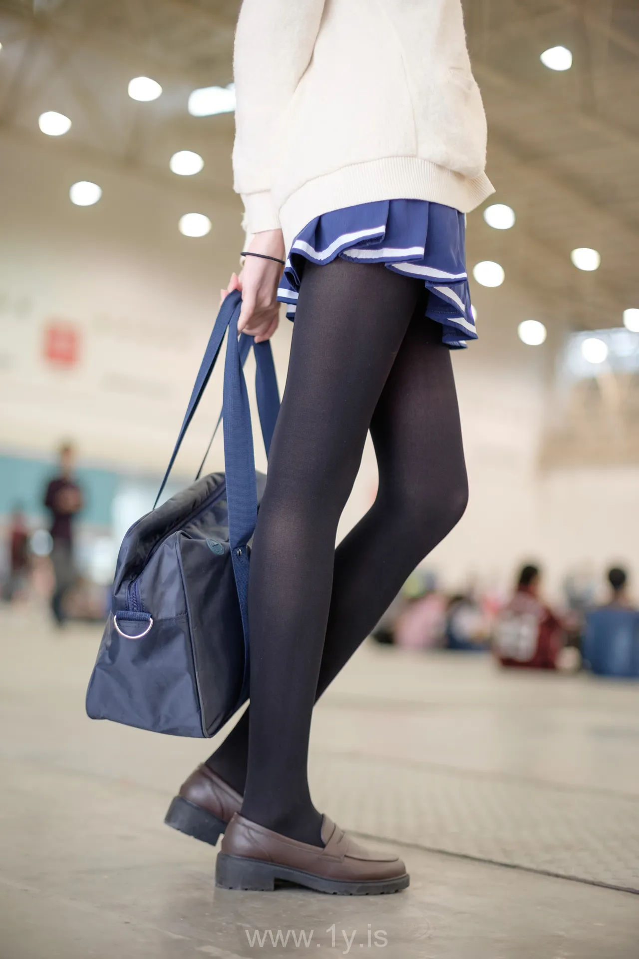 森萝财团 FREE-004 Aika-白衣黑丝