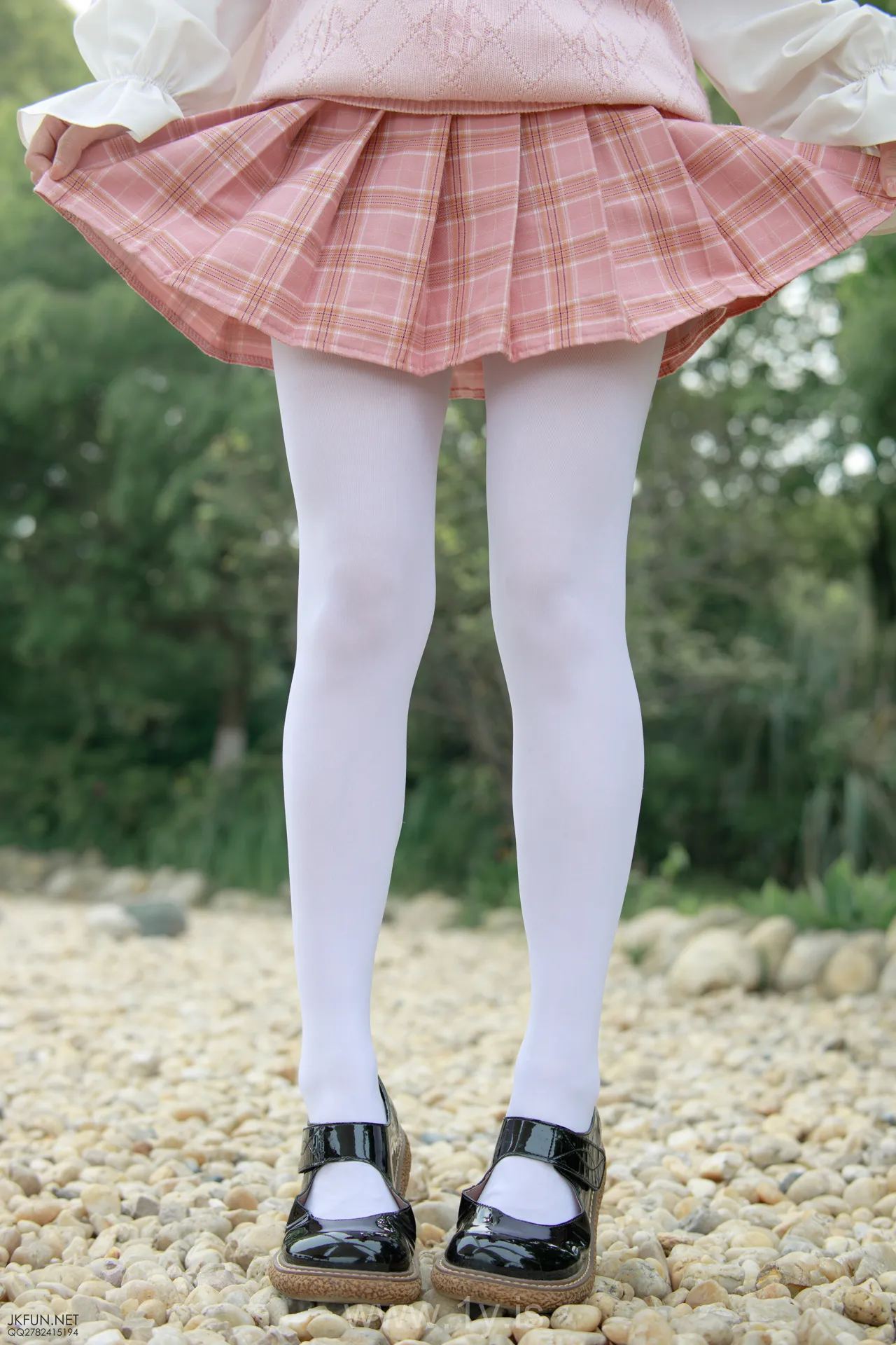 森萝财团 JKFUN-007 默陌80D白丝