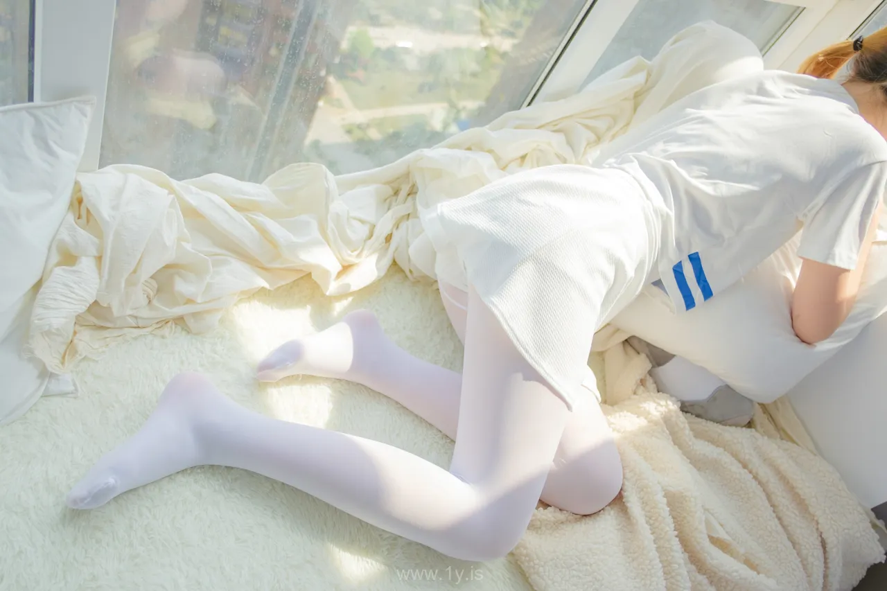 森萝财团 R15-004 纯白之恋