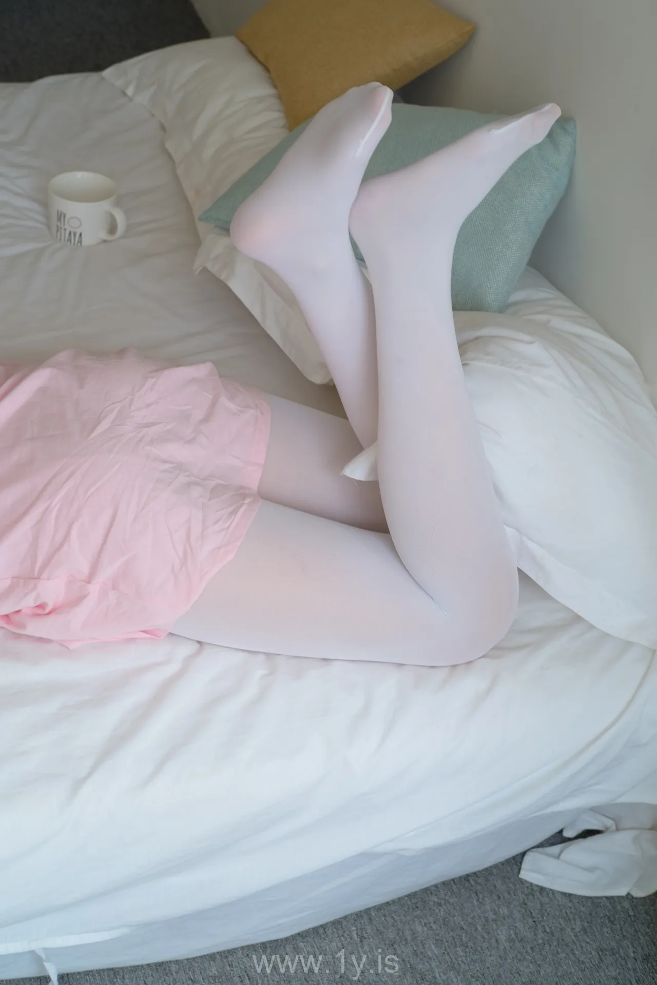 森萝财团 R15-035 粉红少女白丝美足