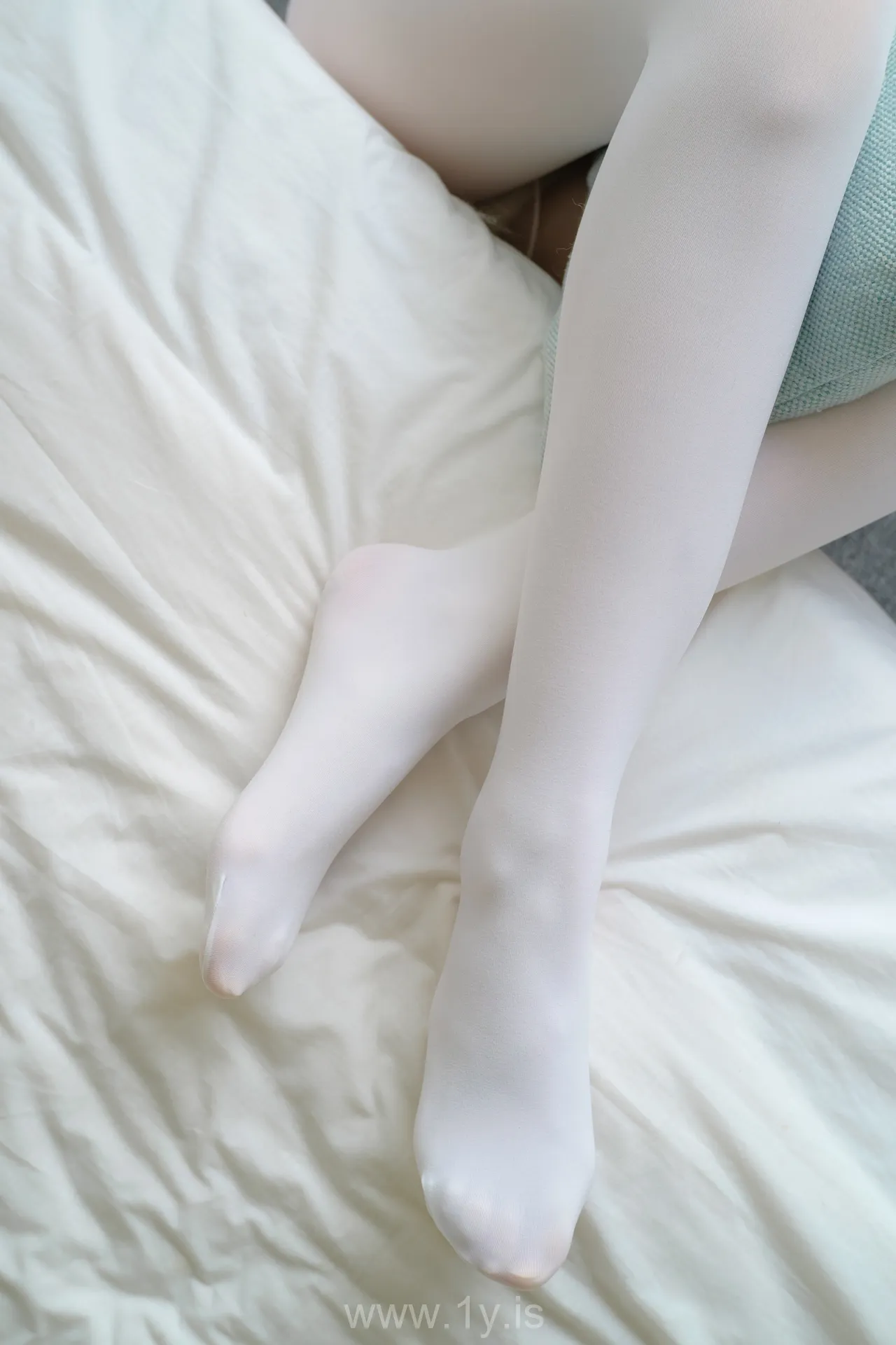 森萝财团 R15-035 粉红少女白丝美足