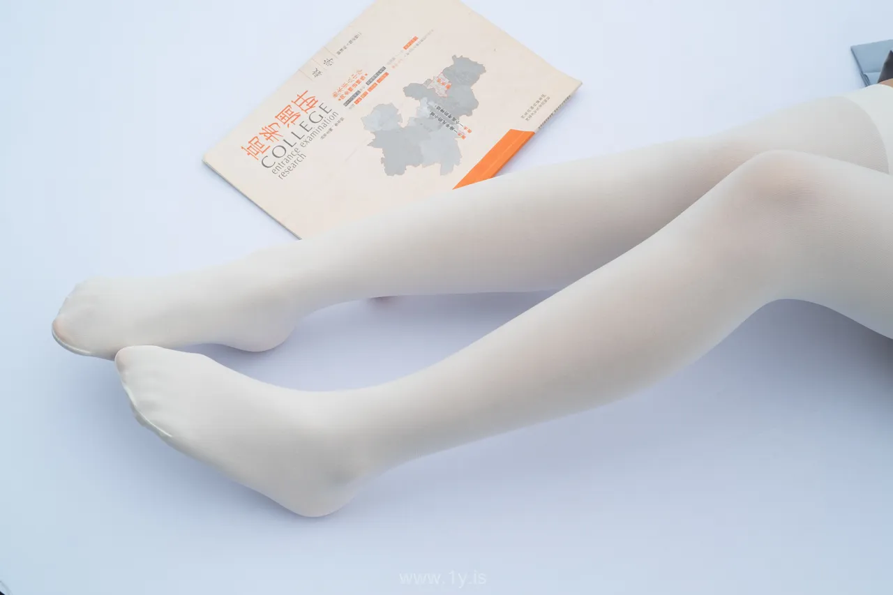 森萝财团 R15-036 白丝高考学妹