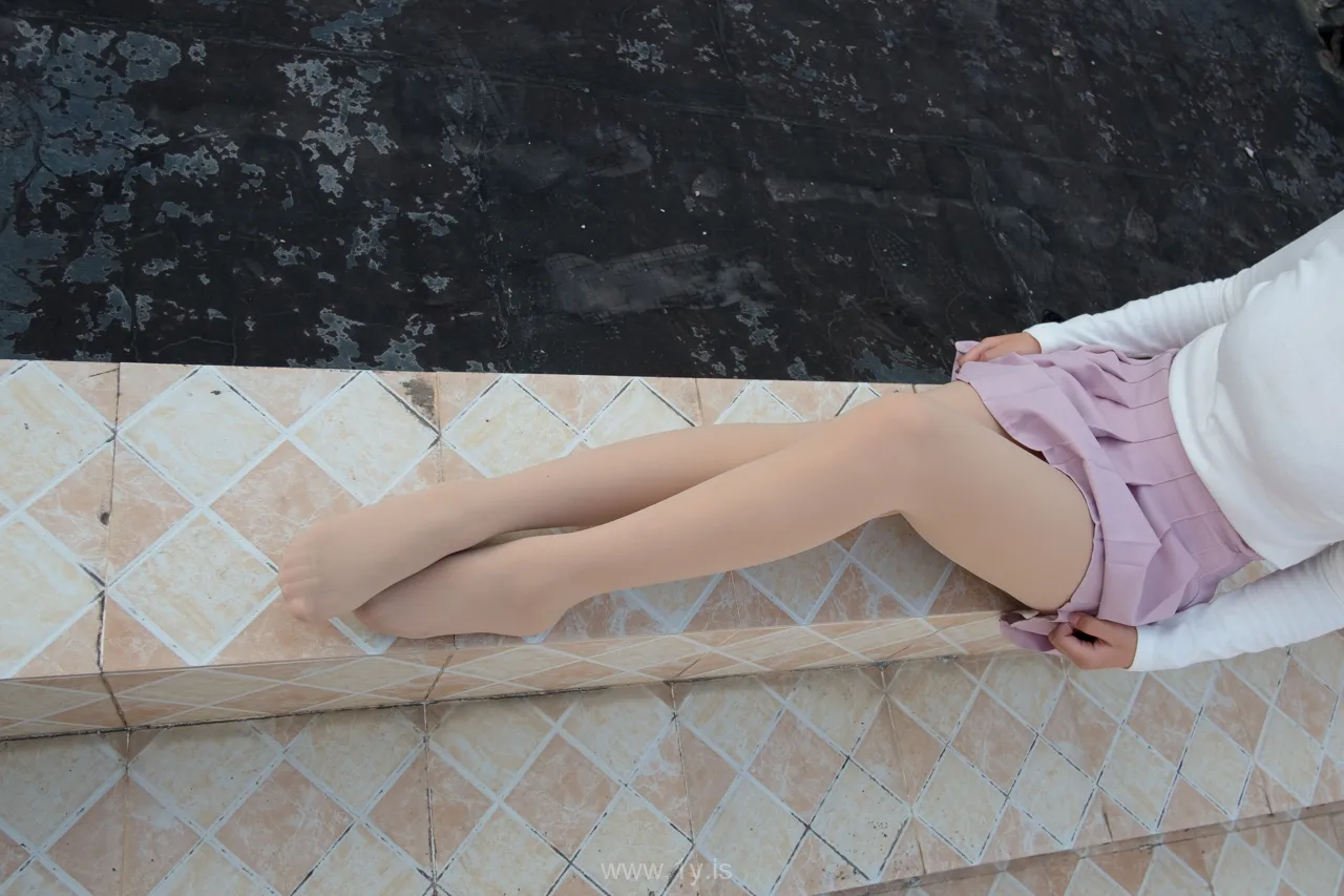 森萝财团 R15-038 肉丝大胸妹