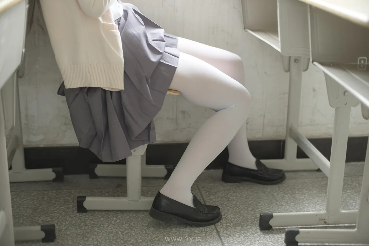 森萝财团 X-017 JK校服白丝