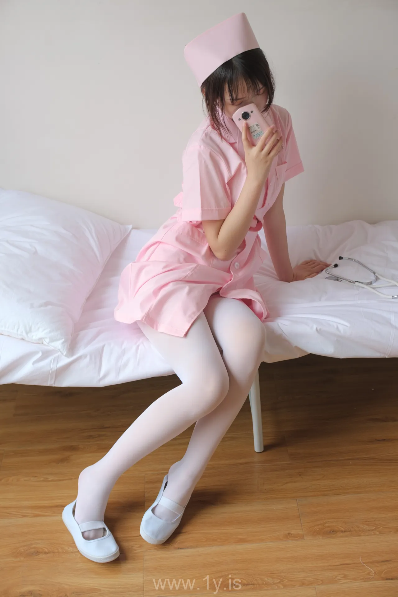 森萝财团 X-021 护士妹妹穿白丝