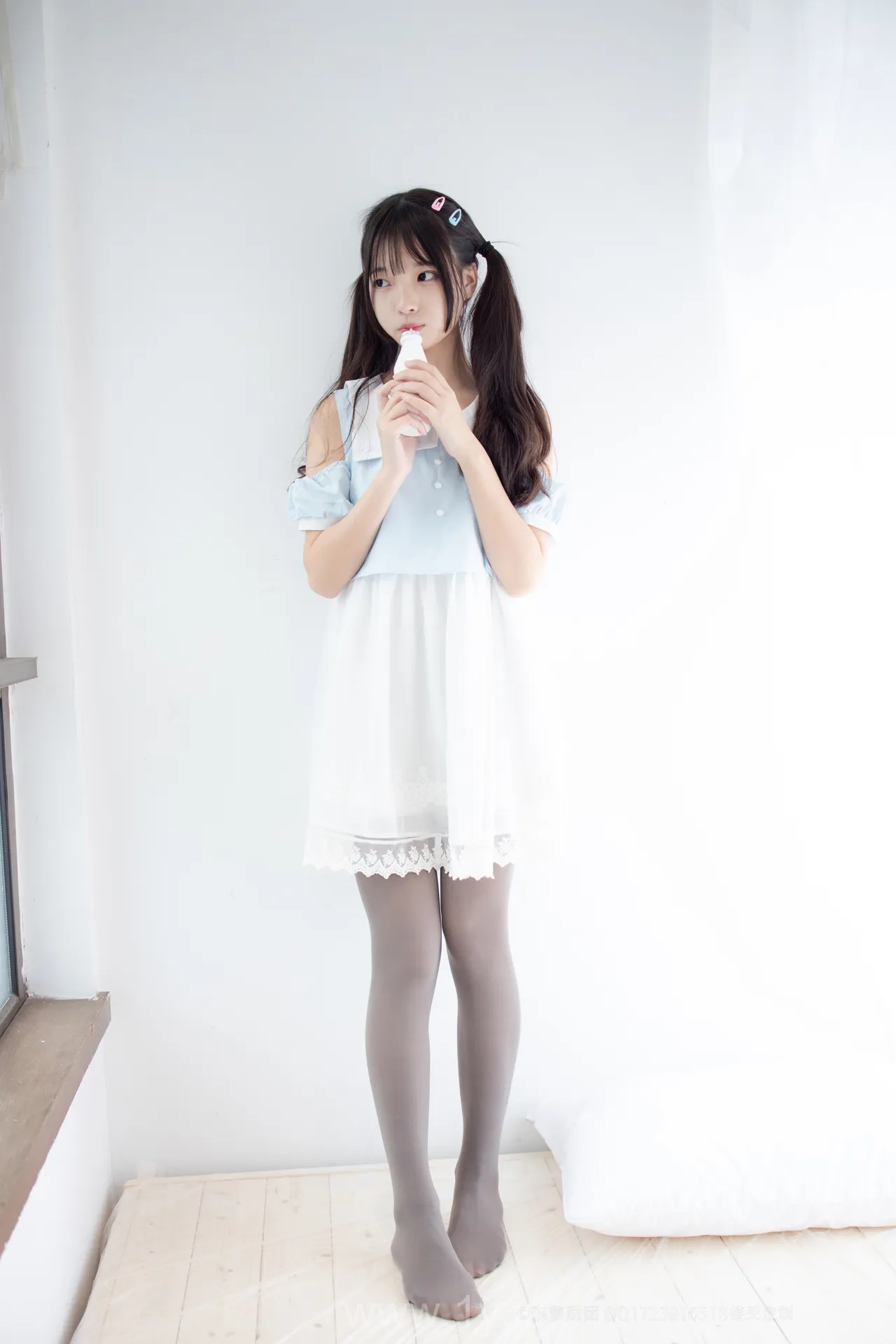 森萝财团 X-054 80D灰丝踩物