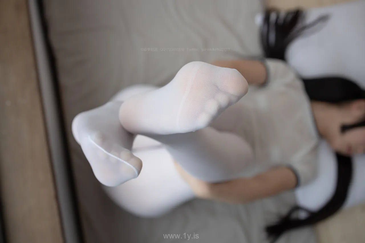 森萝财团 X-056 超薄死库水白丝