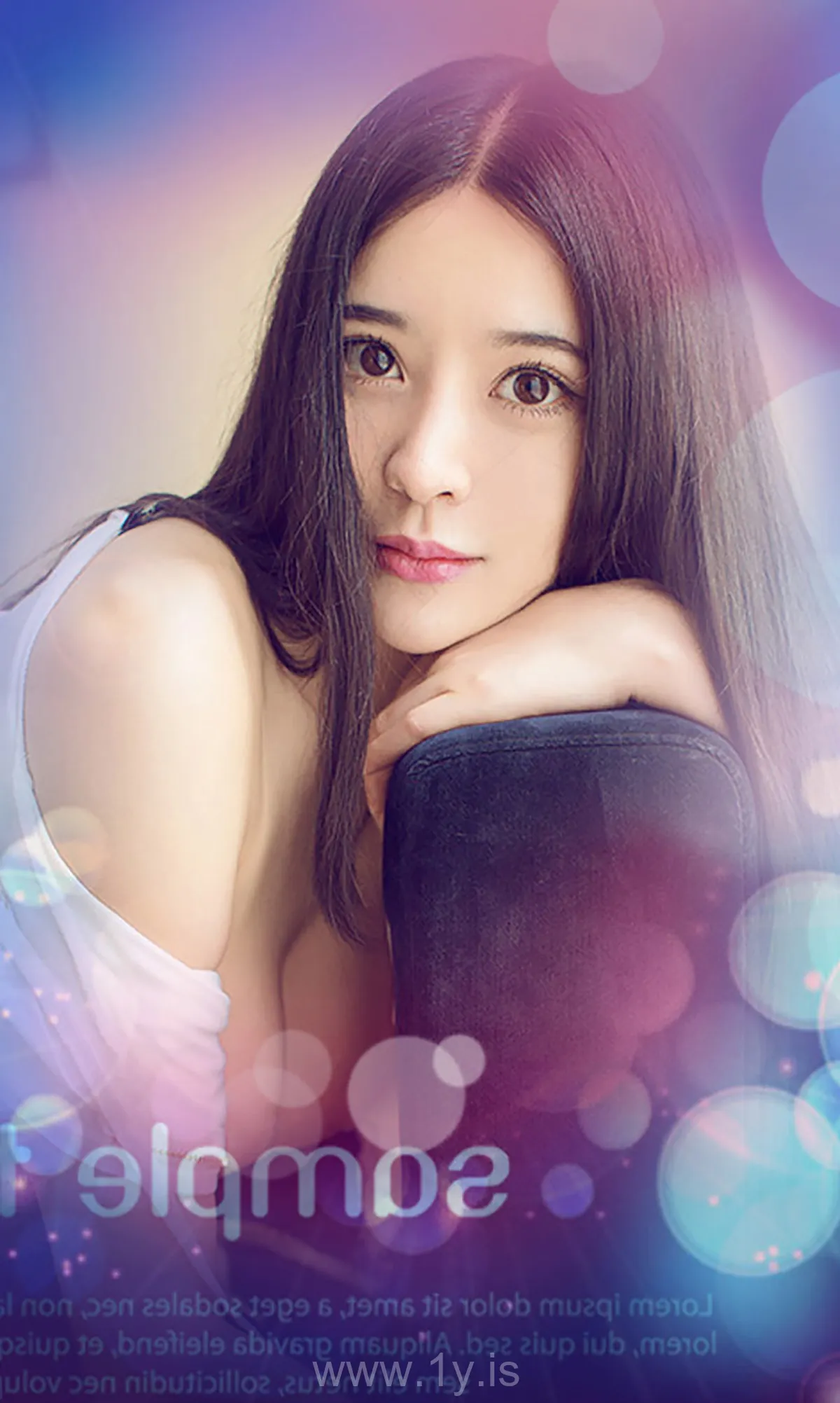 UGIRLS NO.081 Well-developed Chinese Babe 齐贝贝电眼教主