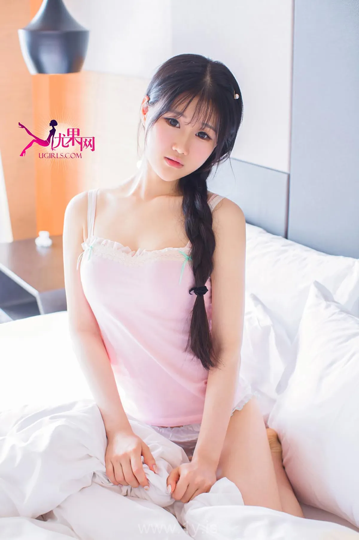 UGIRLS NO.098 Good-looking & Fair Chinese Jade 陈雨萌萌妹无害惹人怜爱