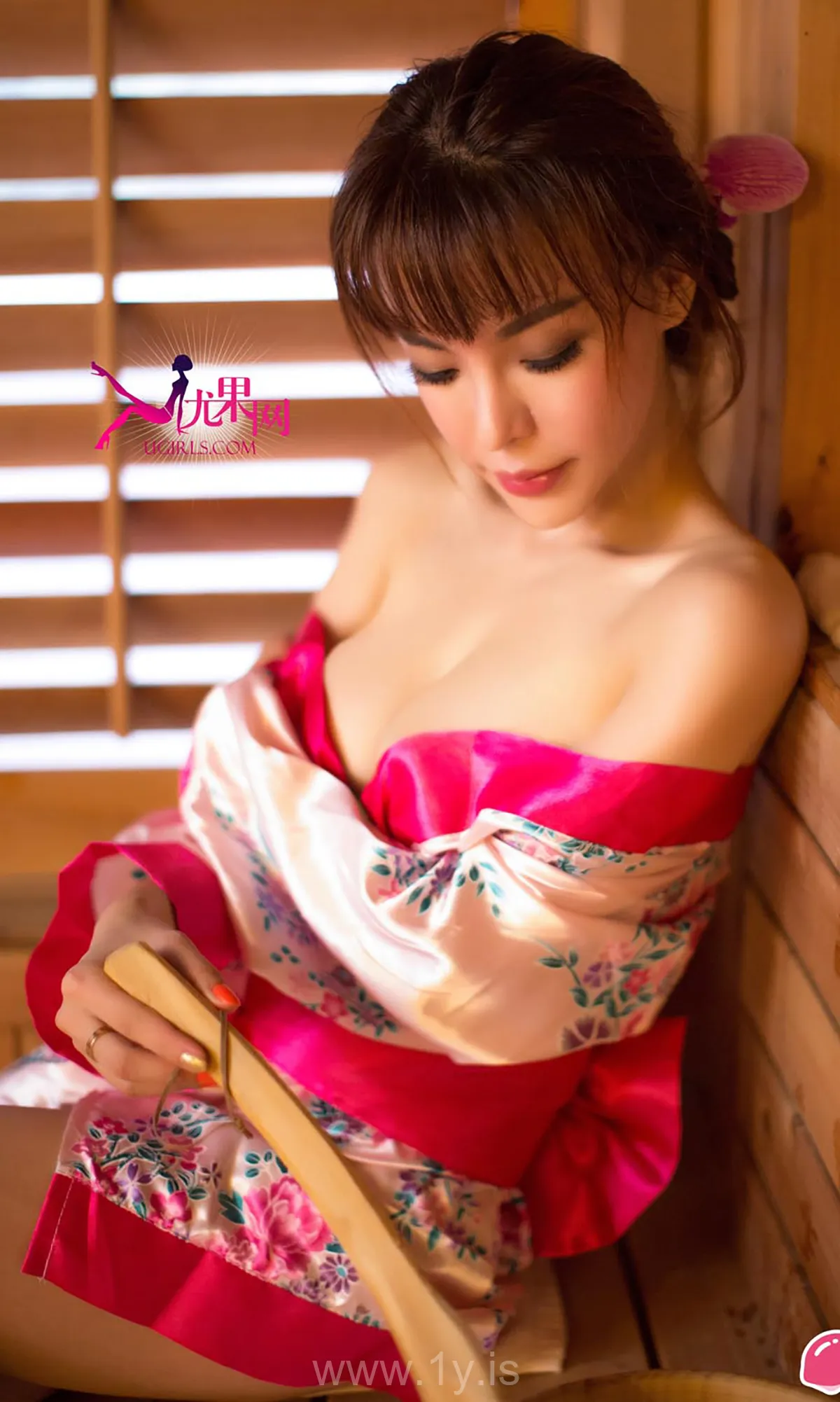 UGIRLS NO.156 Hot Chinese Jade 赵芊羽