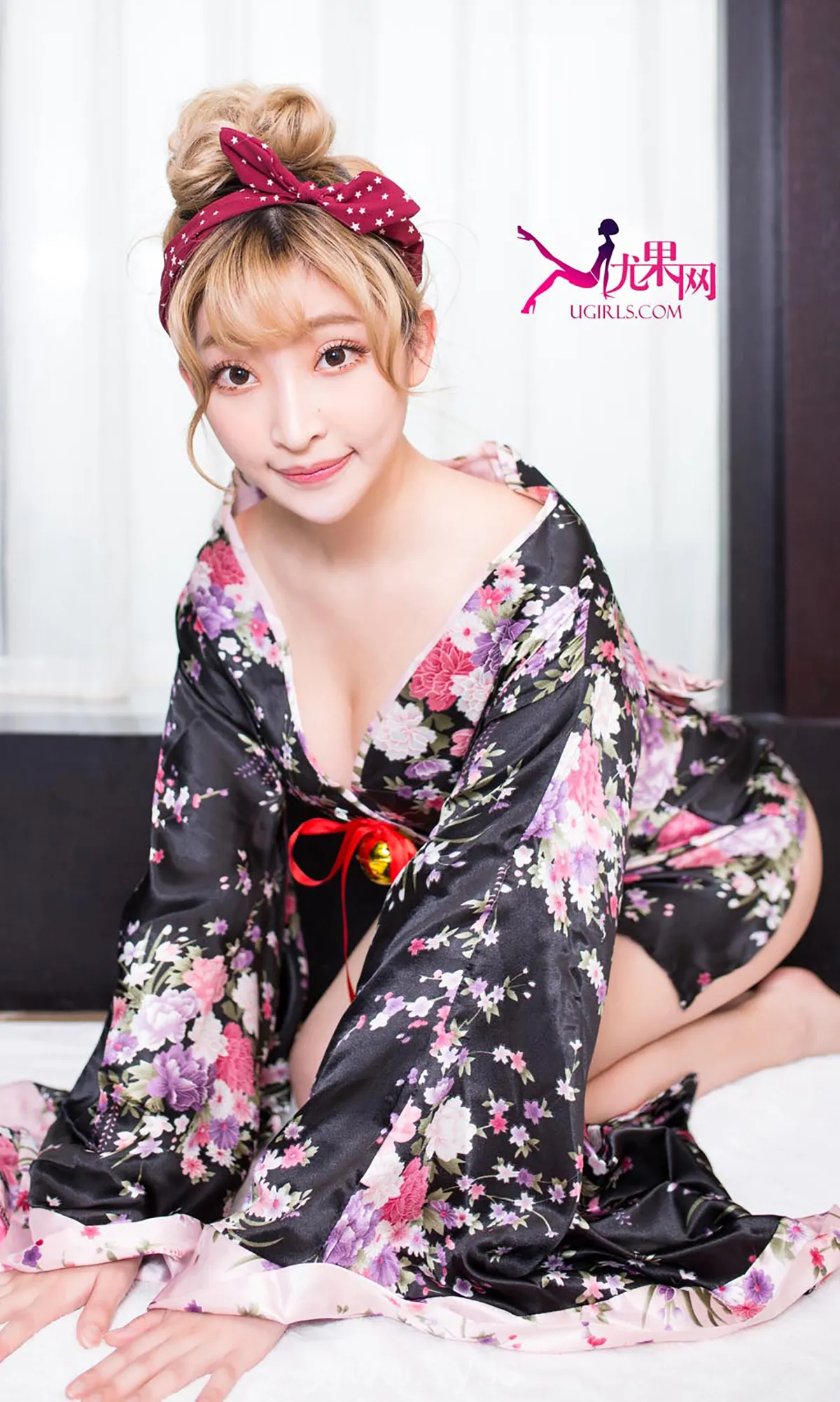 UGIRLS NO.185 Pretty & Well-developed Chinese Angel 小君酱
