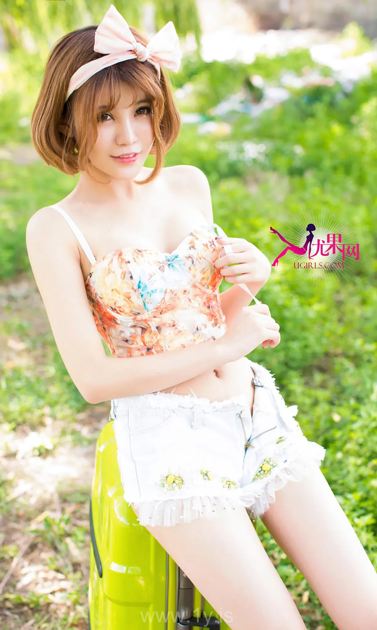 UGIRLS NO.197 Good-looking & Hot Chinese Beauty Alin