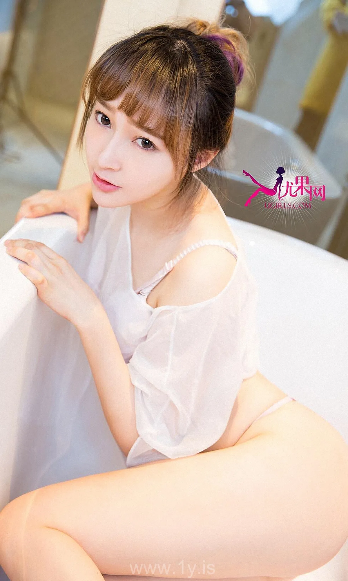 UGIRLS NO.253 Beautiful & Adorable Chinese Model 吴娇