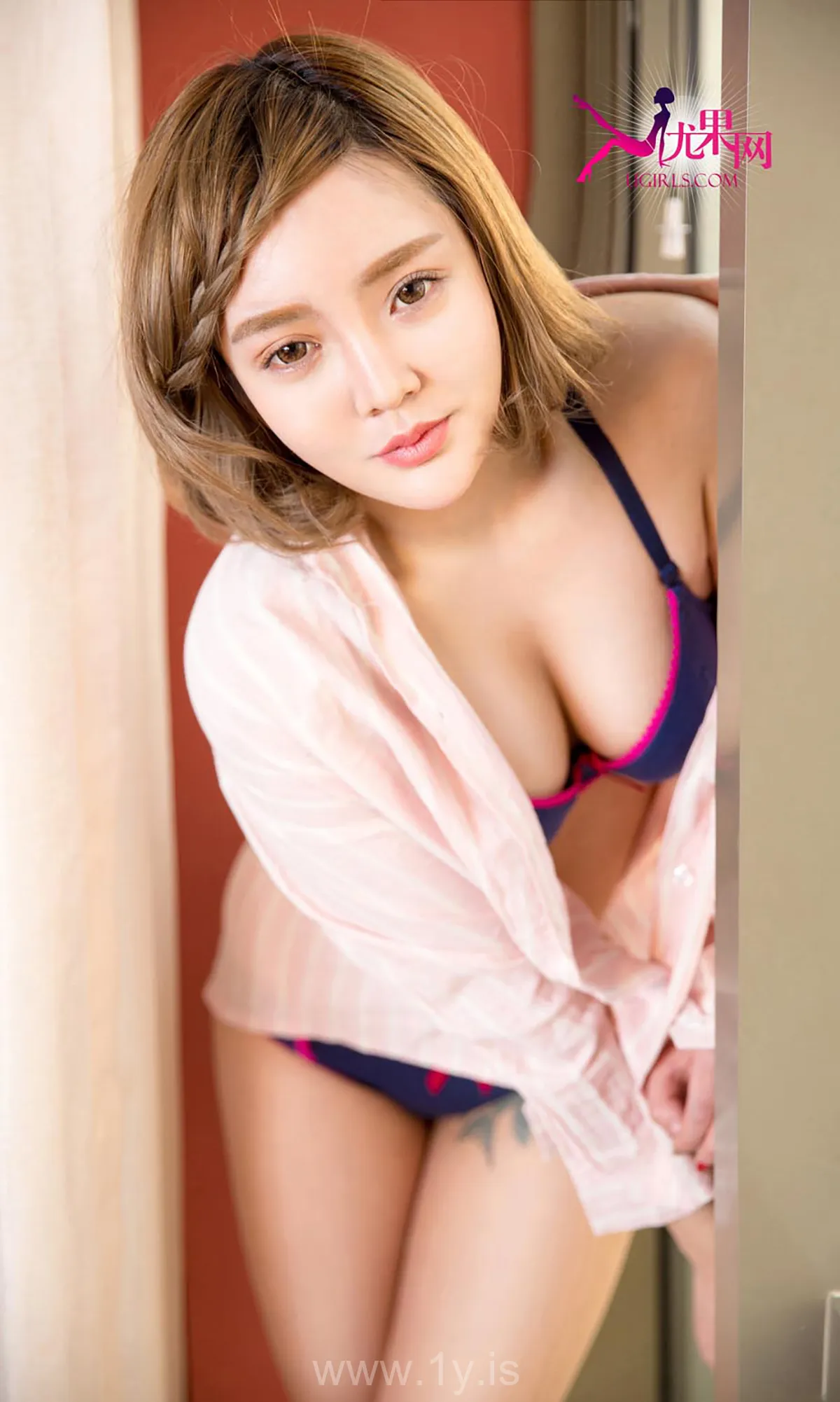 UGIRLS NO.281 Decent Chinese Cutie Tumi初见暧昧