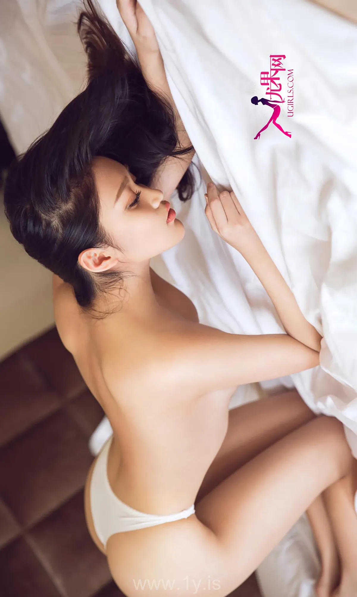 UGIRLS NO.315 Cute & Graceful Chinese Beauty 李允轻熟女养成计划