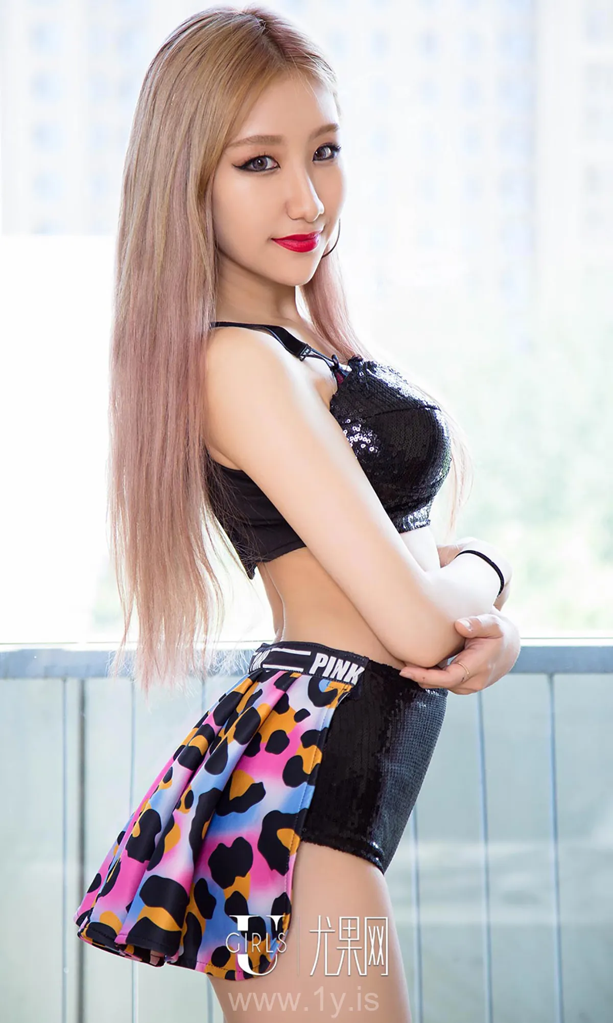 UGIRLS NO.442 Delightful Chinese Beauty 水中精灵Tina