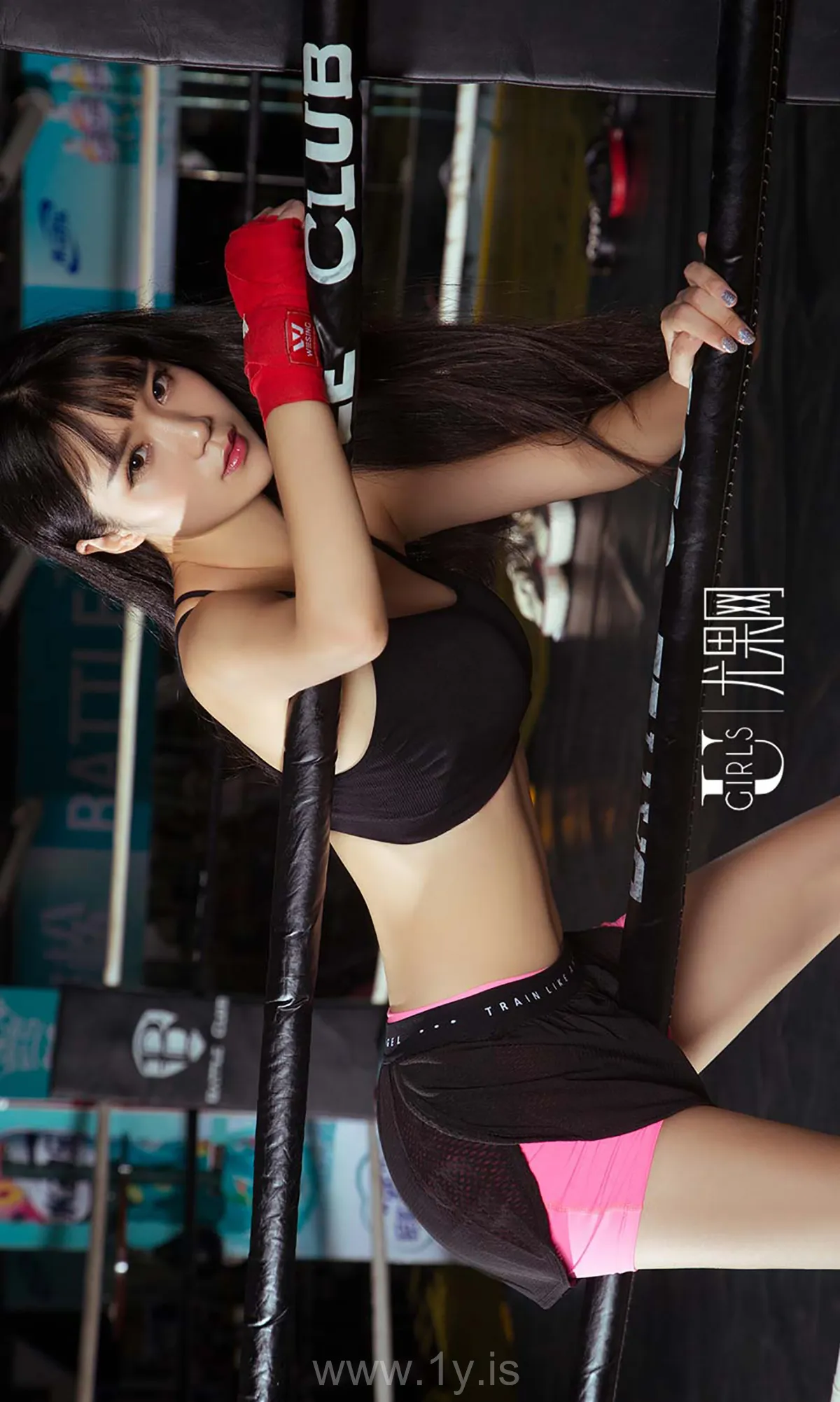 UGIRLS NO.482 Slim & Irresistible Chinese Hottie 拳色模特合集