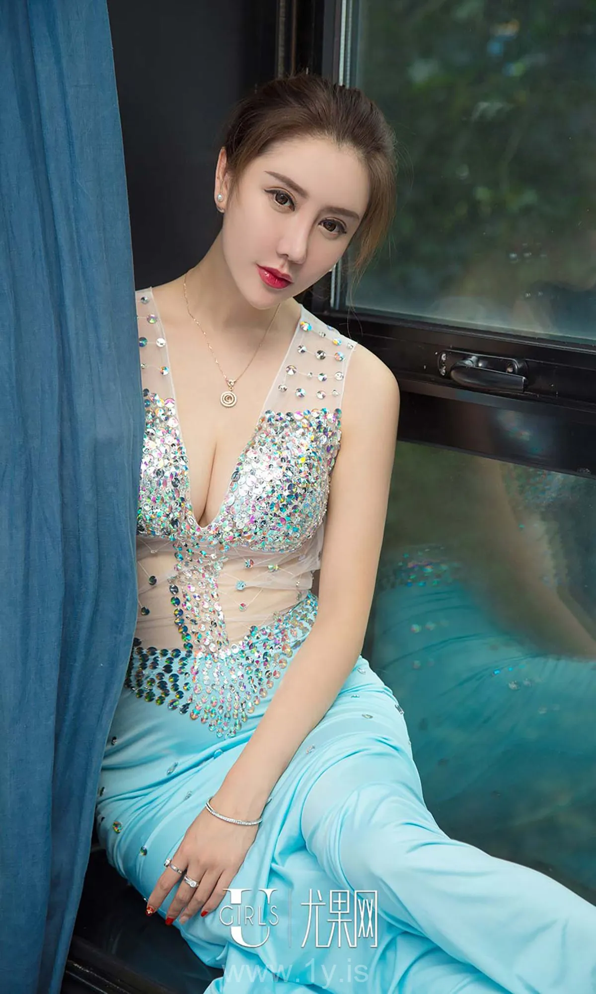 UGIRLS NO.504 Charming Chinese Babe 欣凌_自然的凌性