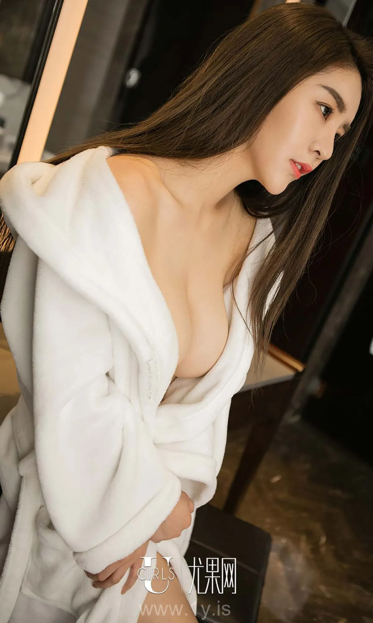 UGIRLS NO.528 Gorgeous & Nice-looking Chinese Girl 欣妍