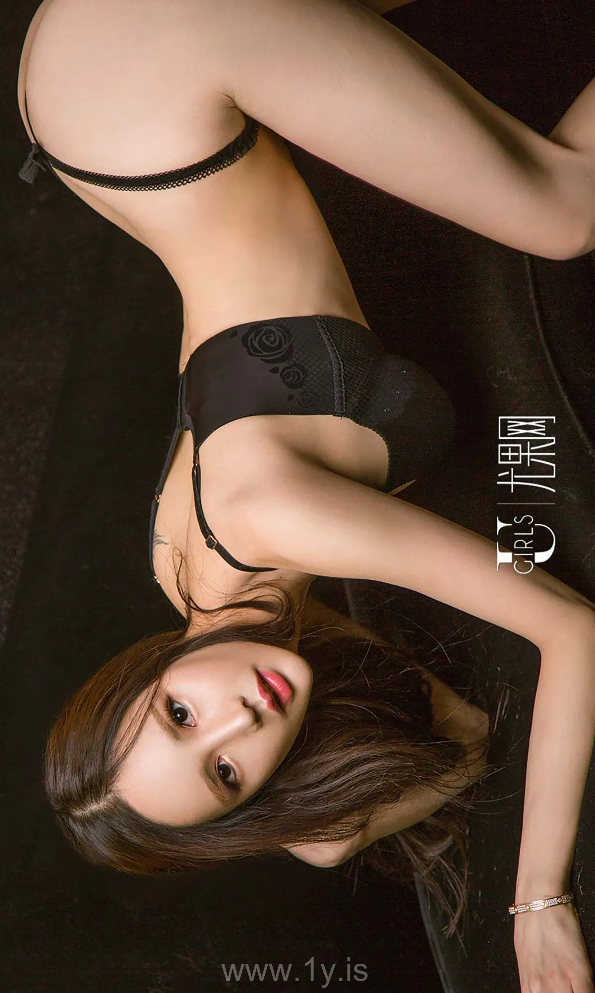 UGIRLS NO.569 Attractive & Refined Chinese Beauty 白雪_雪姬