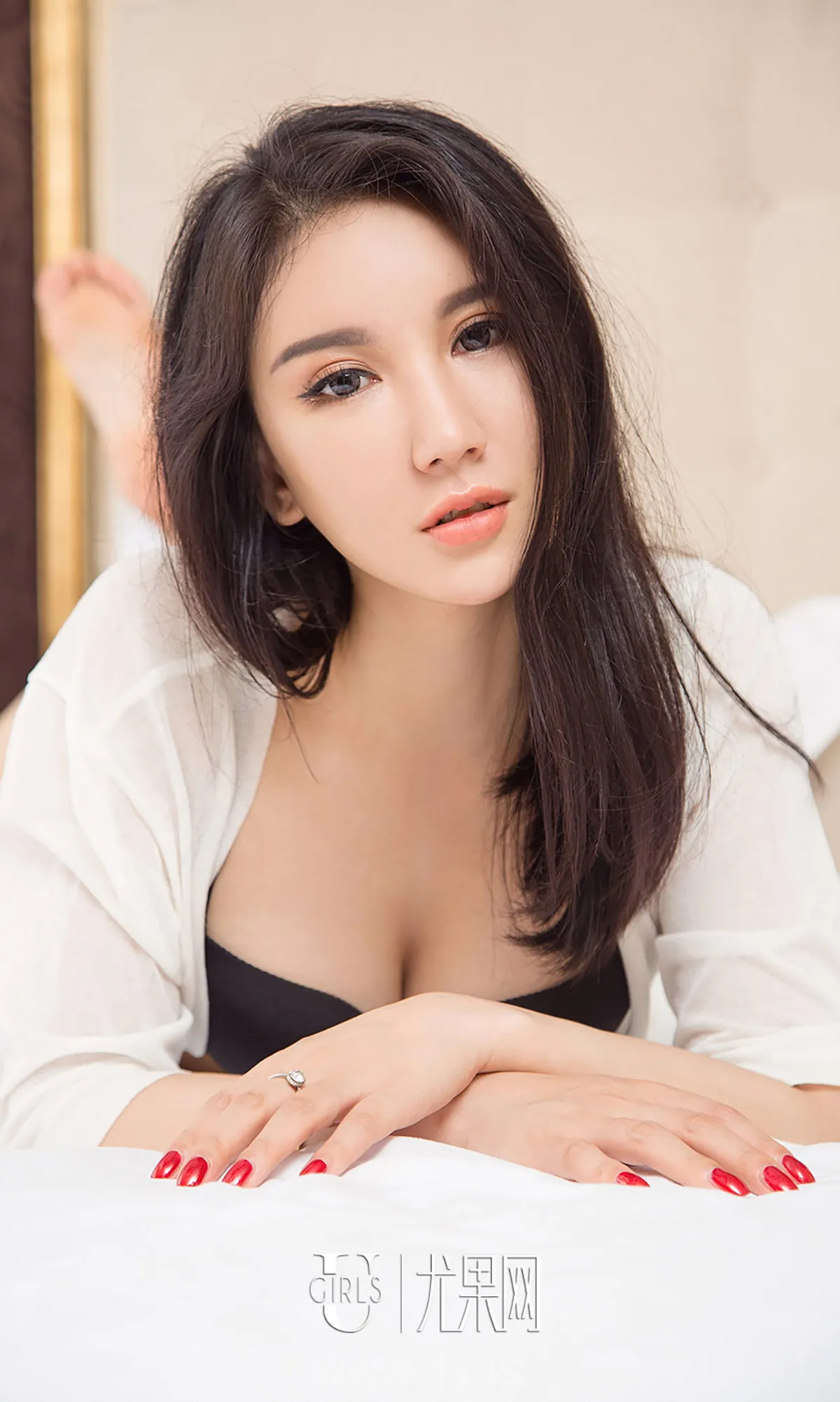 UGIRLS NO.799 Fancy & Hot Chinese Chick 骆雪淇