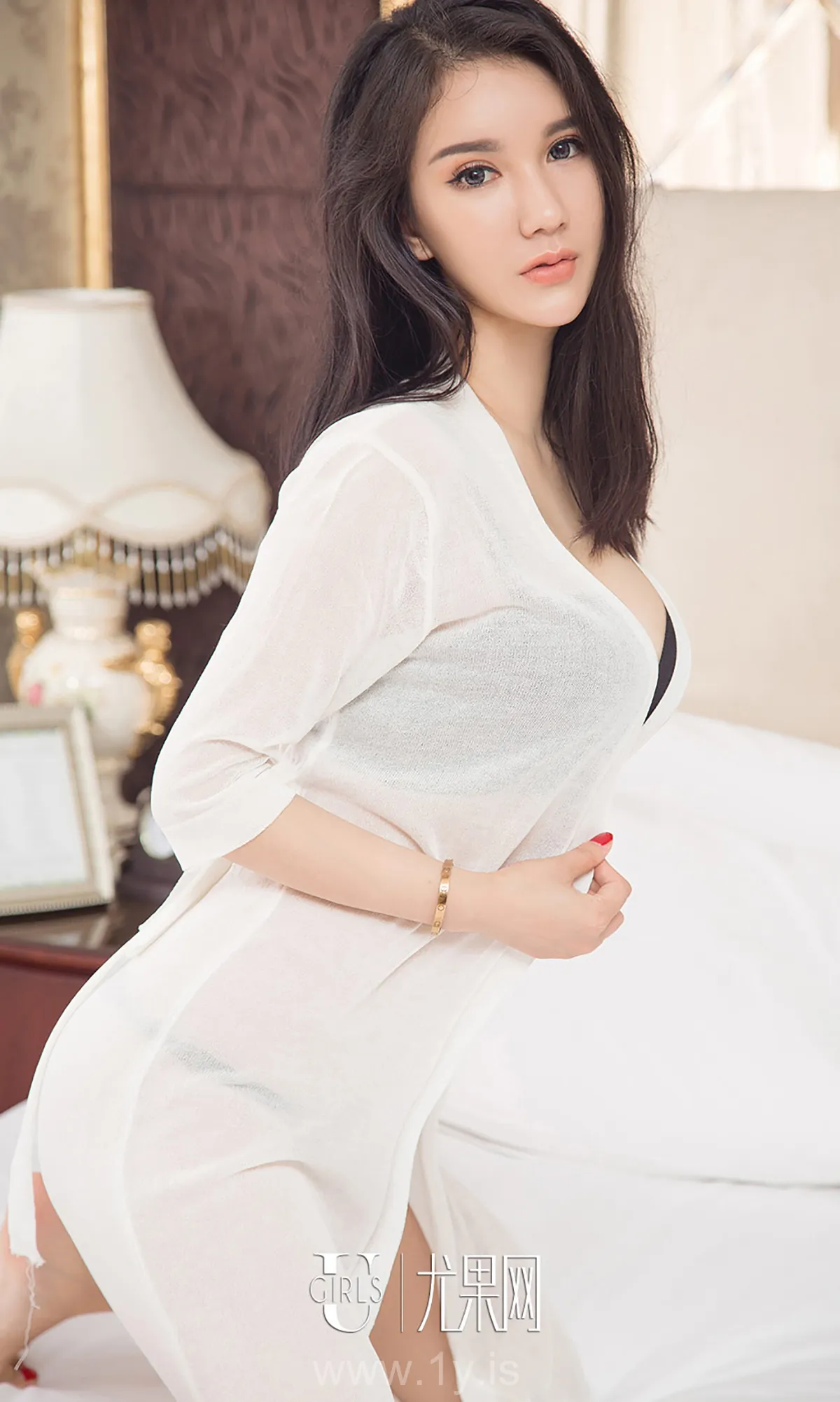 UGIRLS NO.799 Fancy & Hot Chinese Chick 骆雪淇
