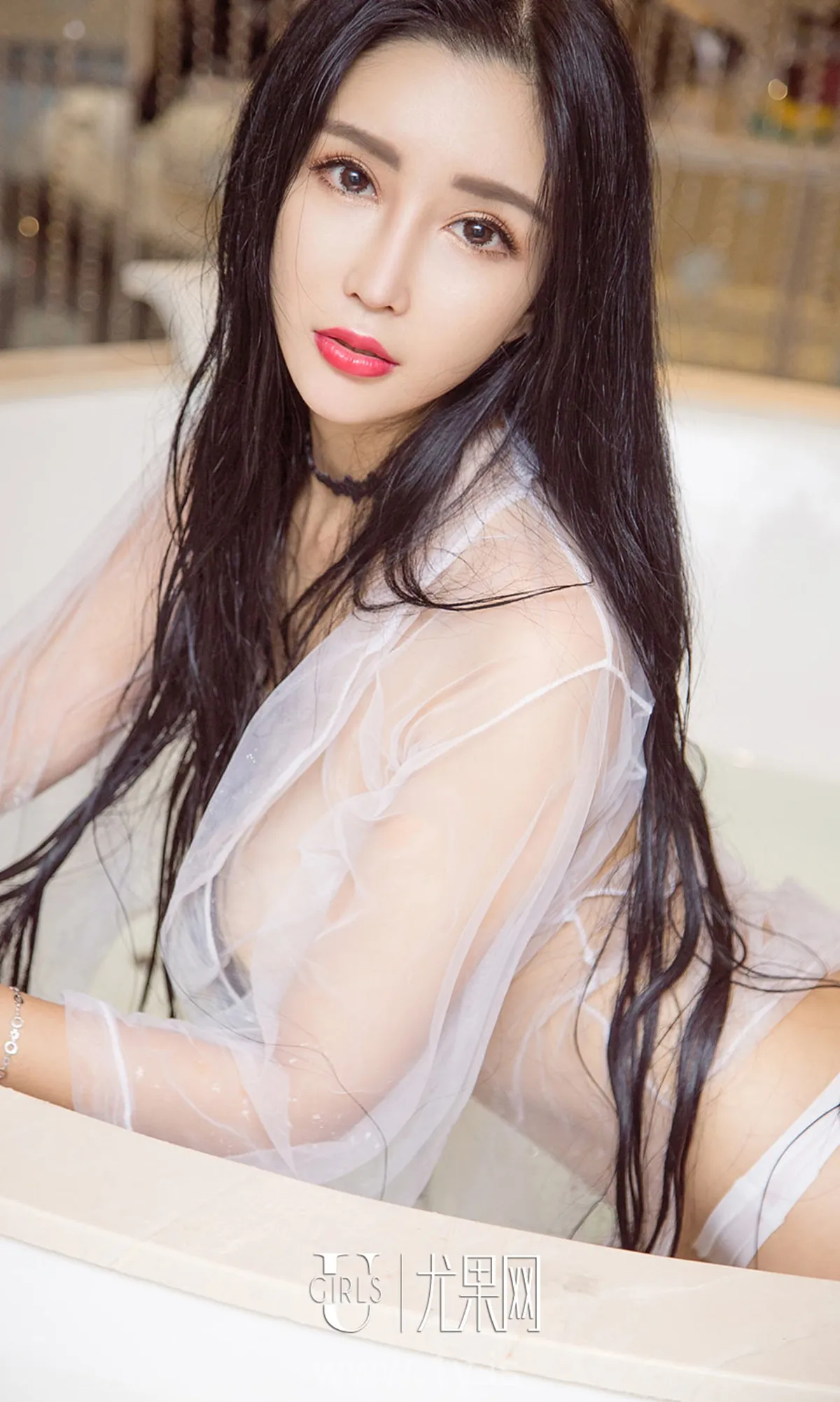 UGIRLS NO.811 Sexy Chinese Cutie 艾霓莎