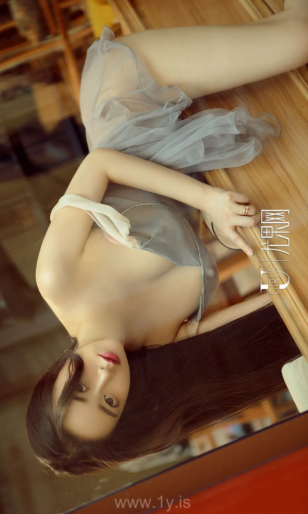 UGIRLS NO.865 Irresistible & Quiet Chinese Homebody Girl 穆菲菲