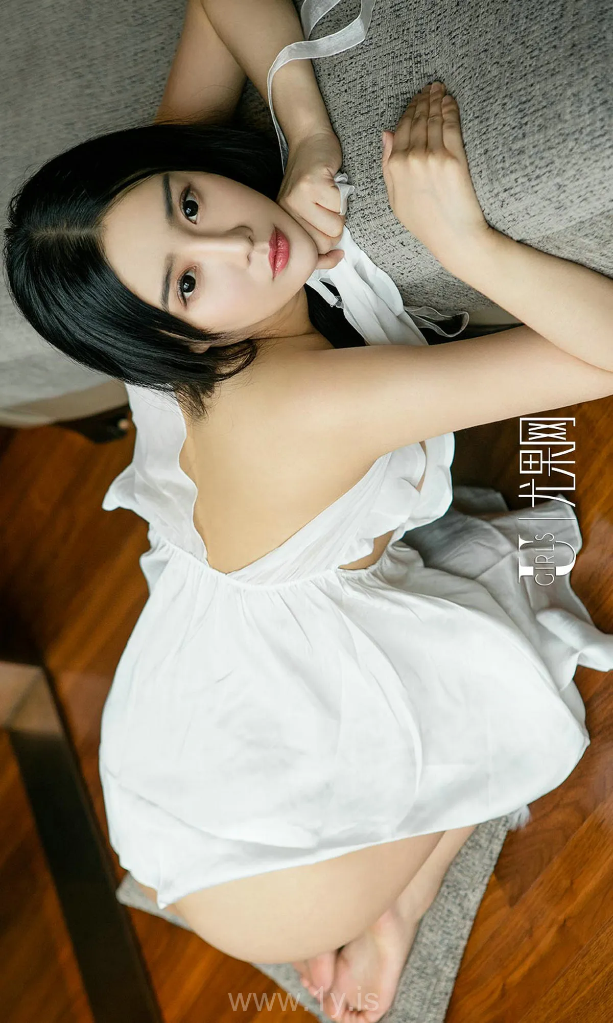 UGIRLS NO.874 Exquisite & Trendy Chinese Babe 孙晚桐