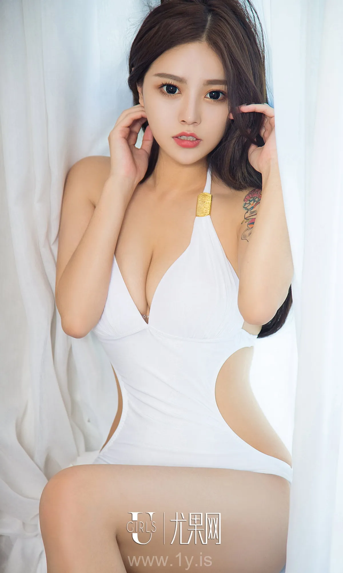 UGIRLS NO.1008 Nice-looking & Lively Chinese Goddess 李焮苒
