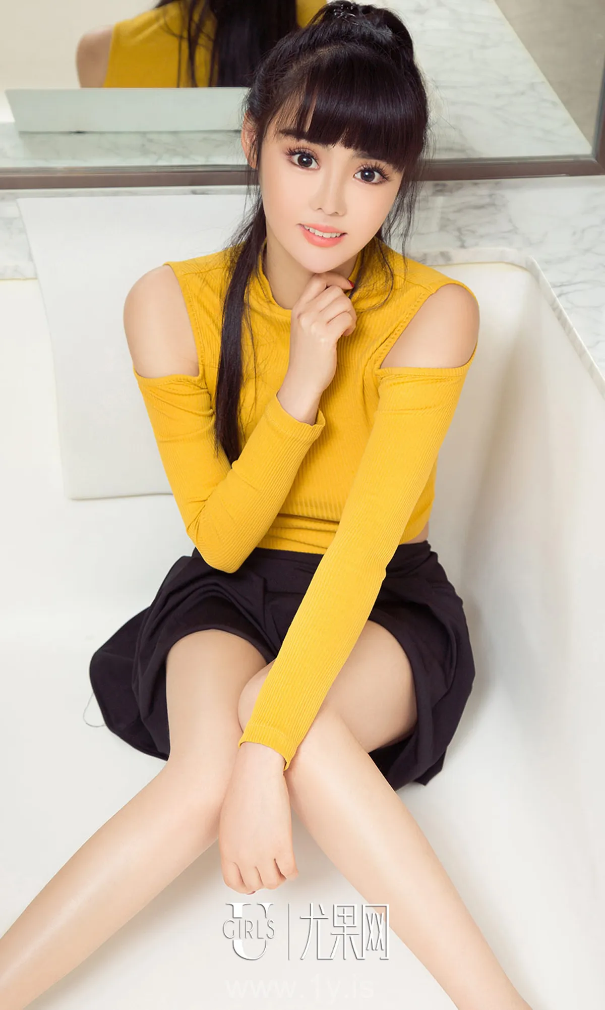 UGIRLS NO.1014 Well-developed & Beautiful Chinese Girl 小凡