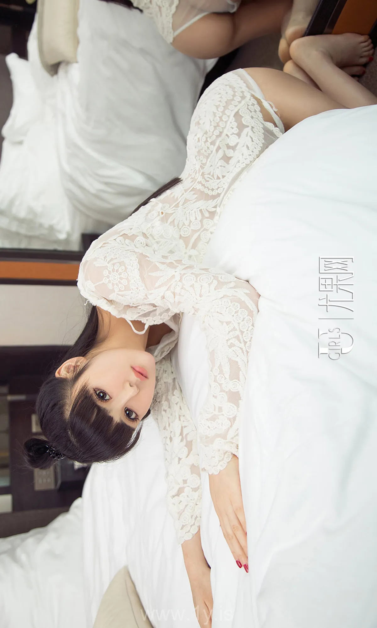 UGIRLS NO.1014 Well-developed & Beautiful Chinese Girl 小凡