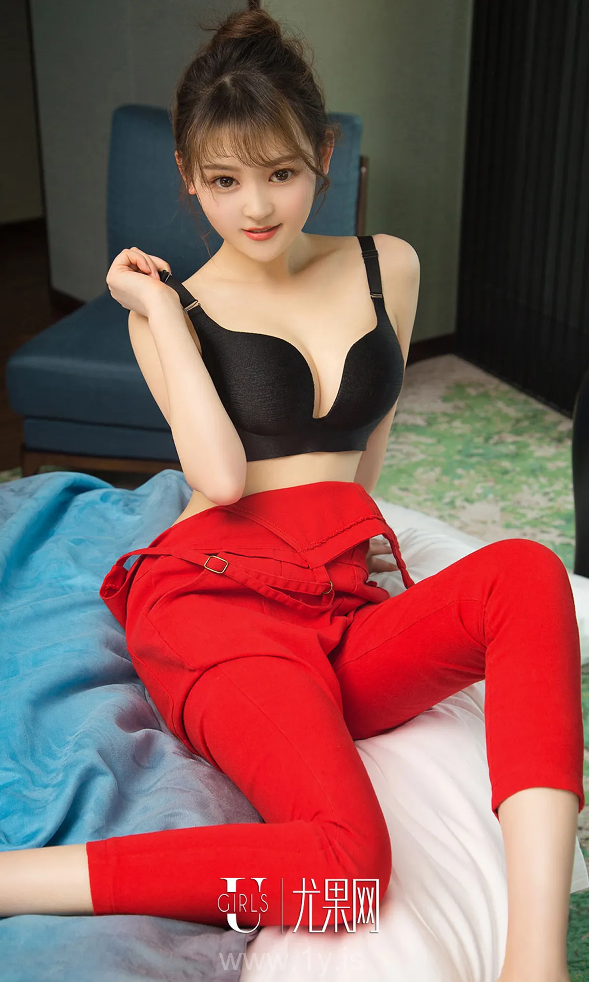 UGIRLS NO.1050 Delightful Chinese Homebody Girl Nancy