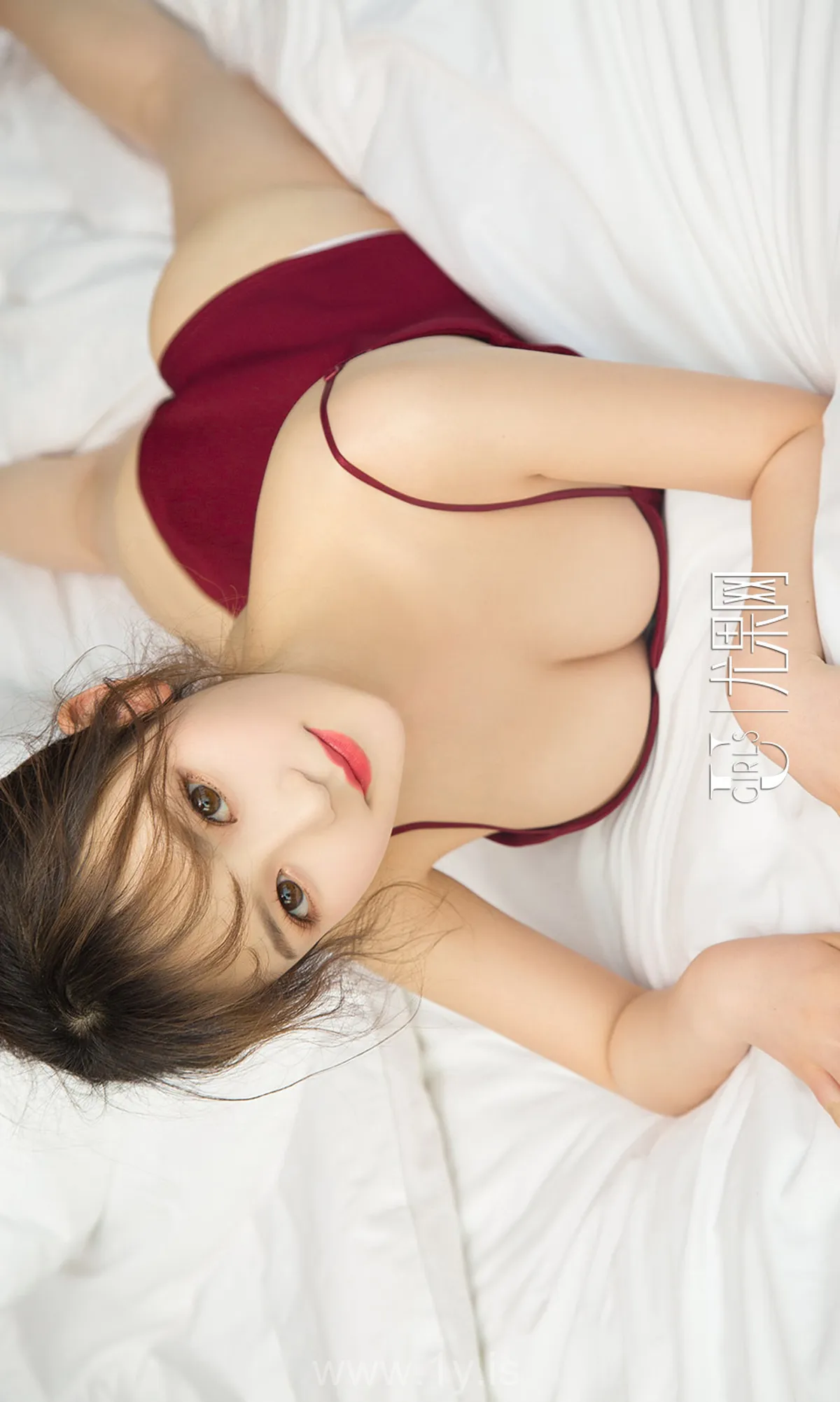 UGIRLS NO.1050 Delightful Chinese Homebody Girl Nancy